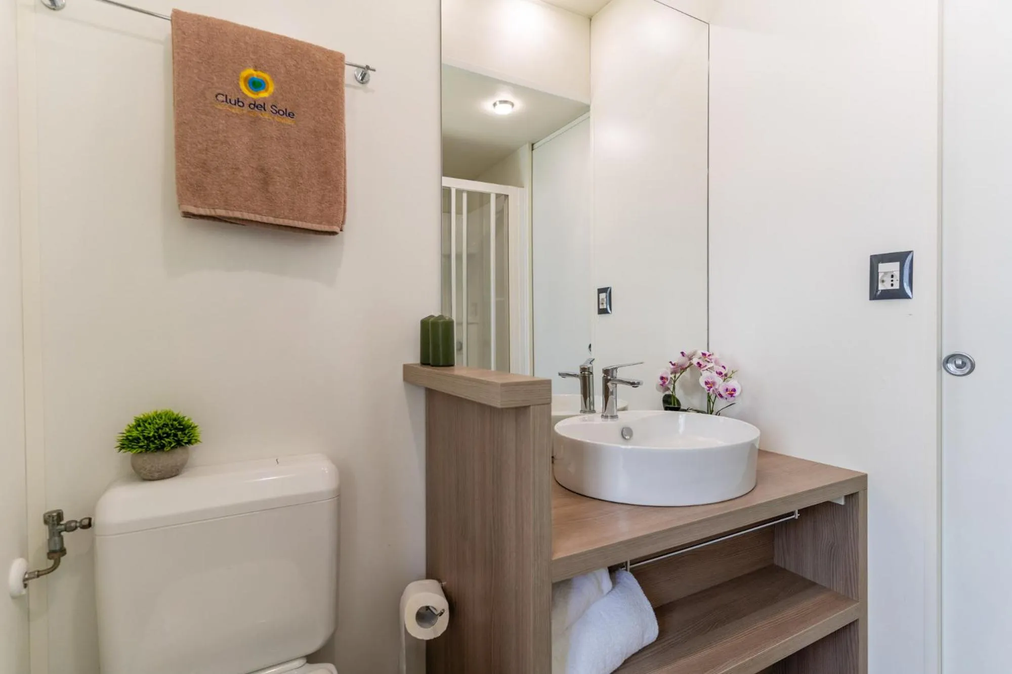 Bathroom in Club del Sole Orbetello Family Collection