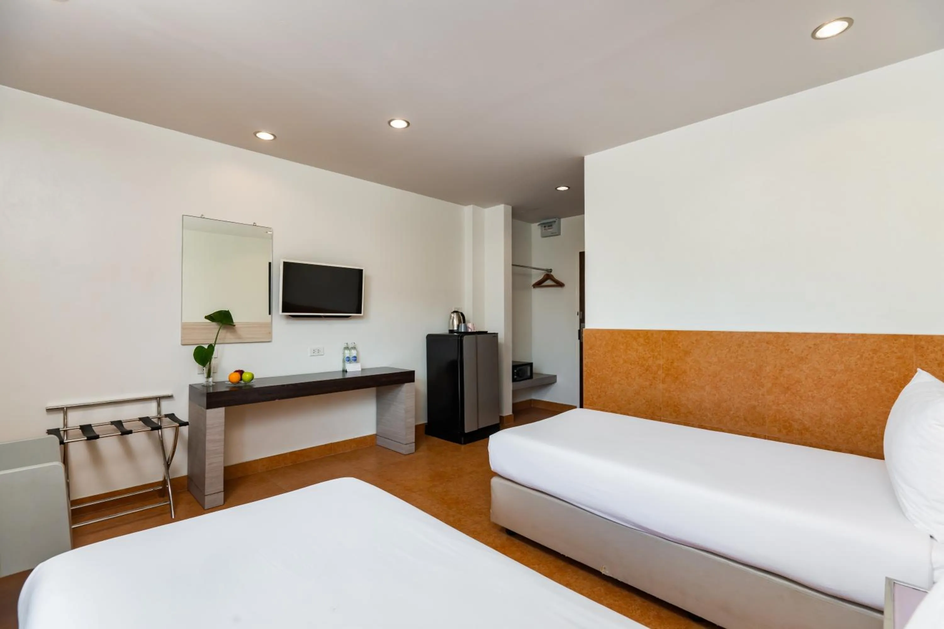 Photo of the whole room, Bed in Grand Bella