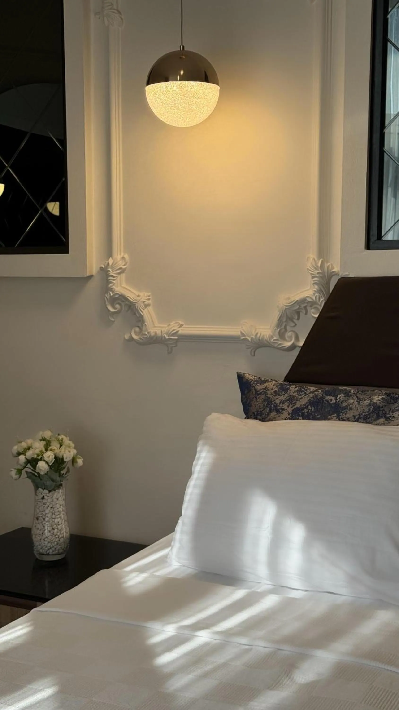 Bed in AYDINLI HOTEL