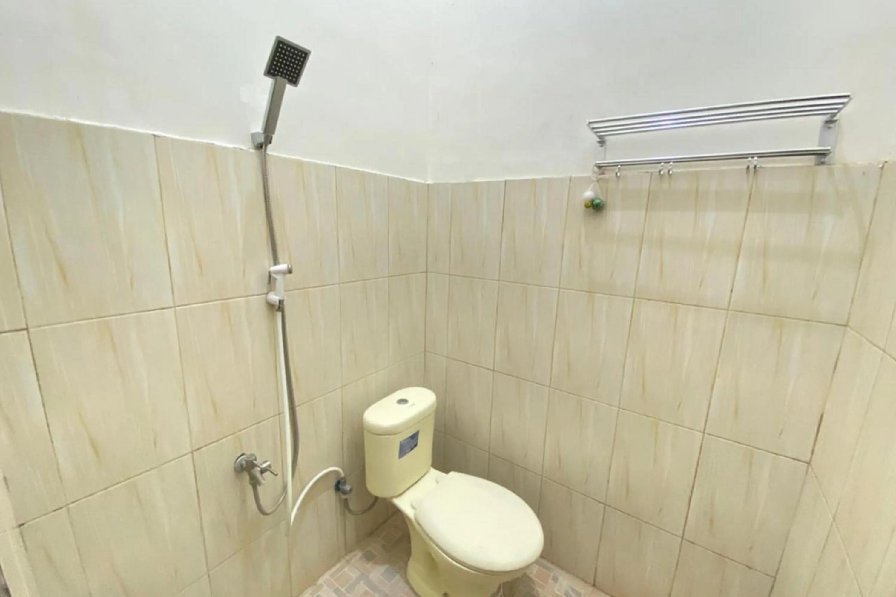 Bathroom in Homestay Syariah Callista Bantaeng Mitra RedDoorz