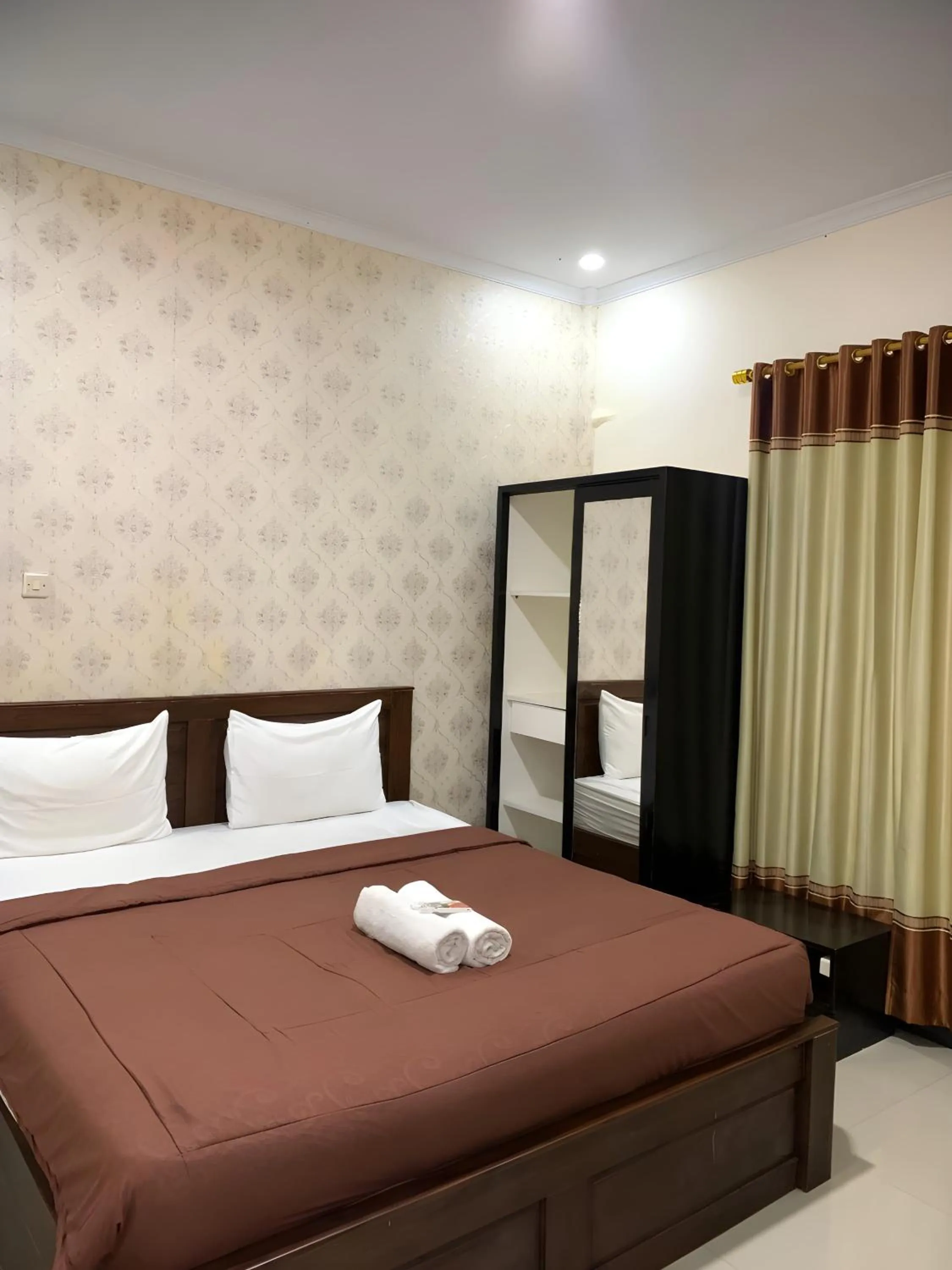 Bed in Prime Adisucipto Hotel