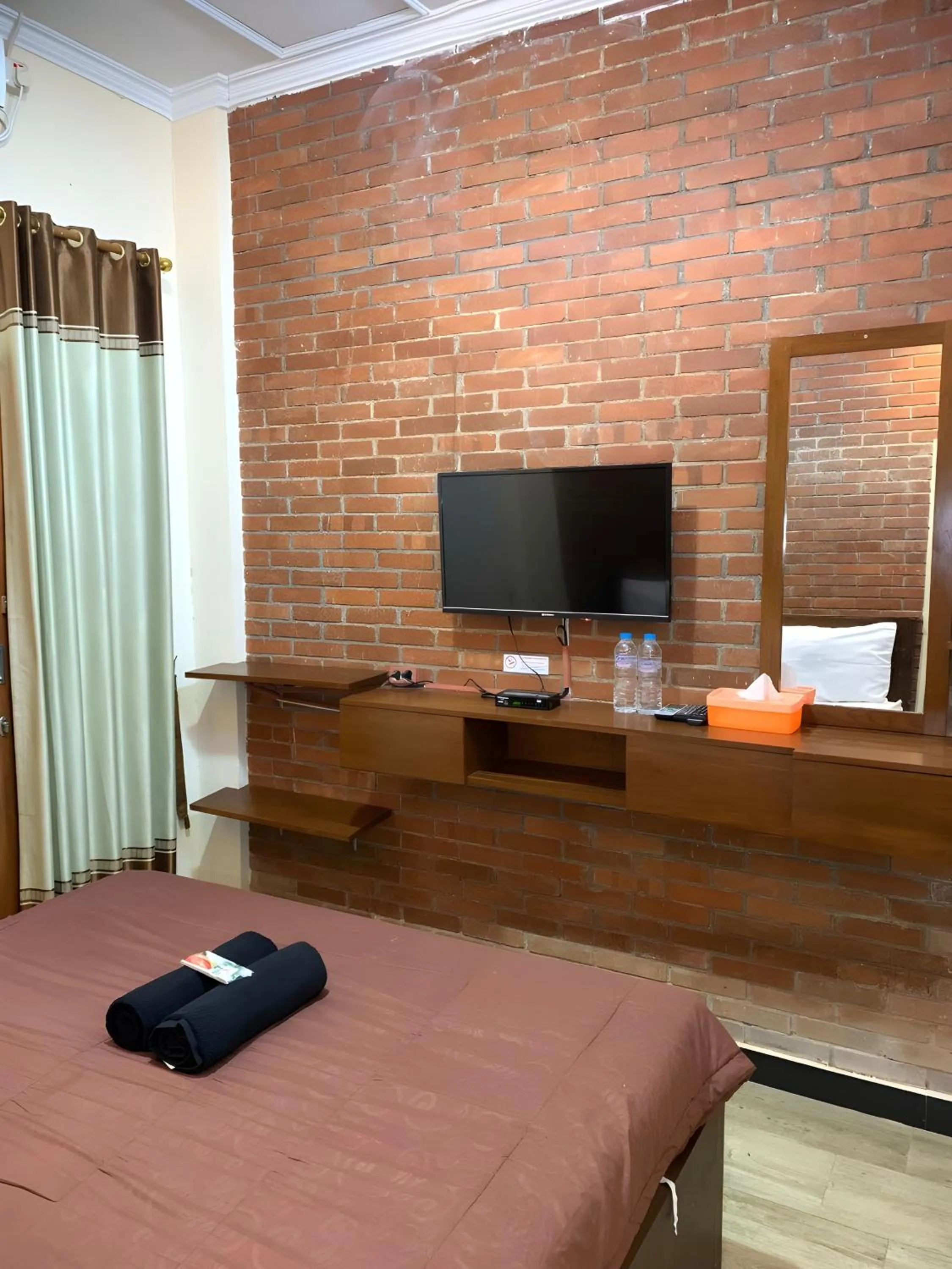 Bed in Prime Adisucipto Hotel