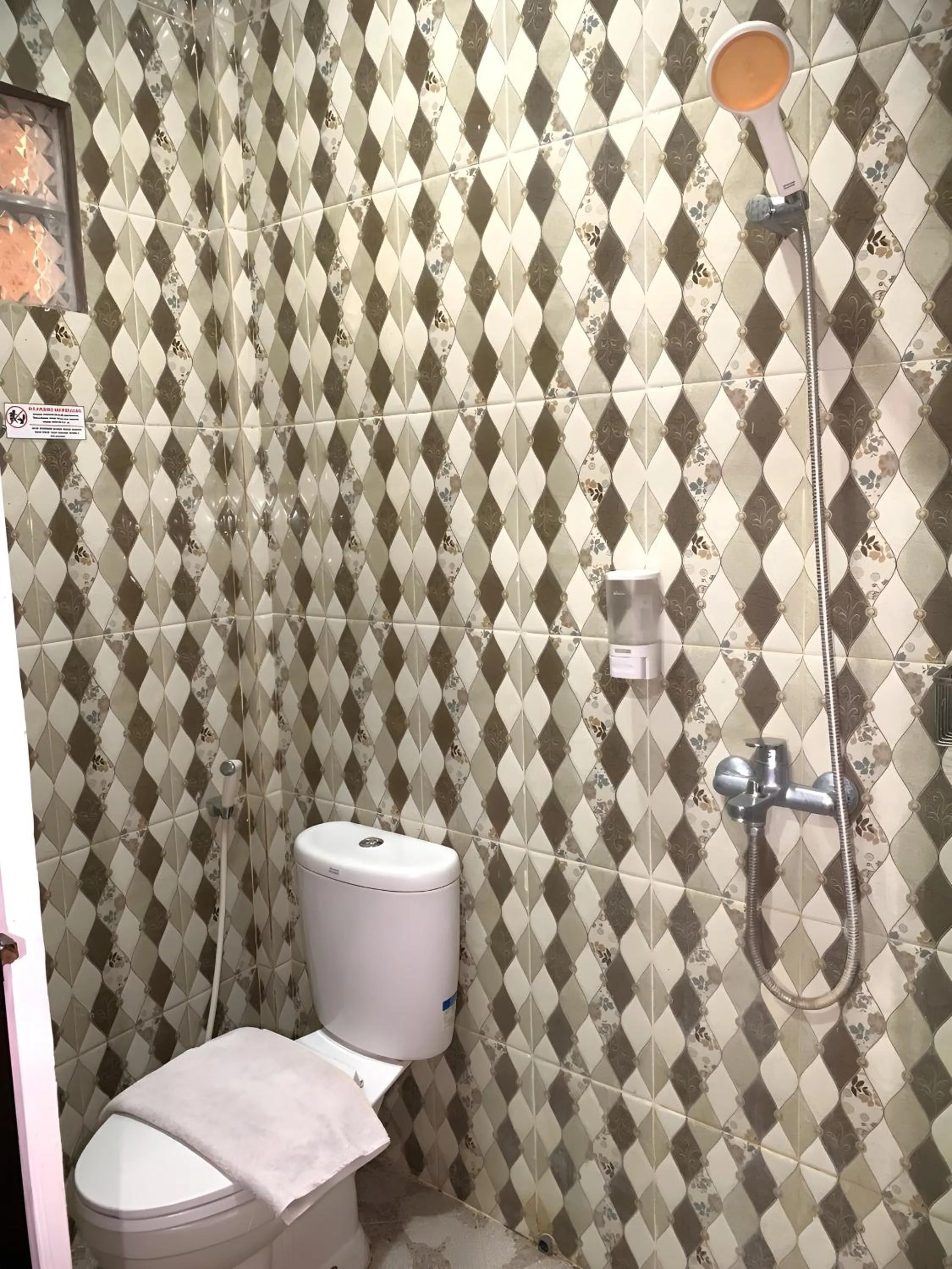 Prime Adisucipto Hotel