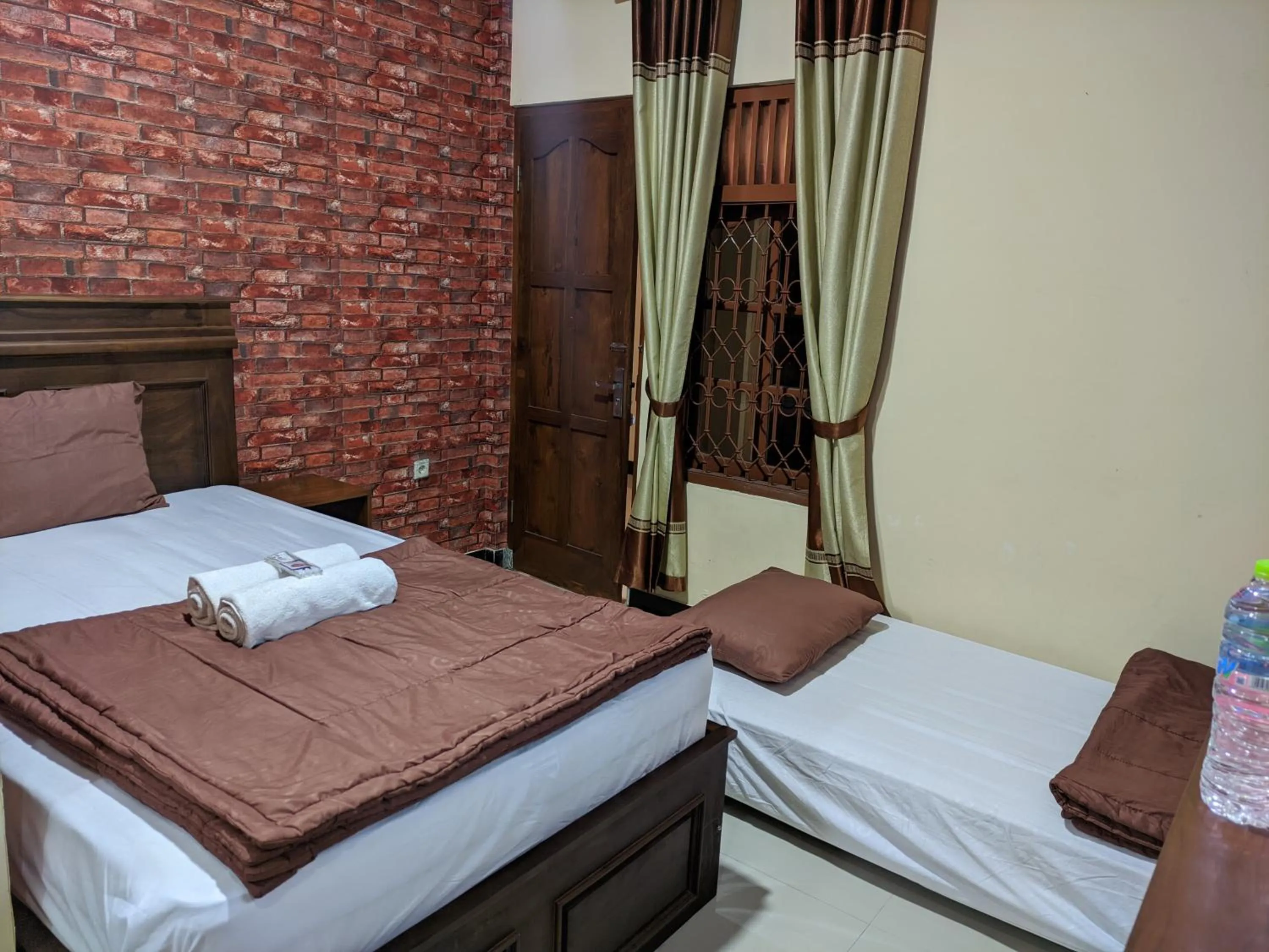 Standard Twin Room - single occupancy in Prime Adisucipto Hotel