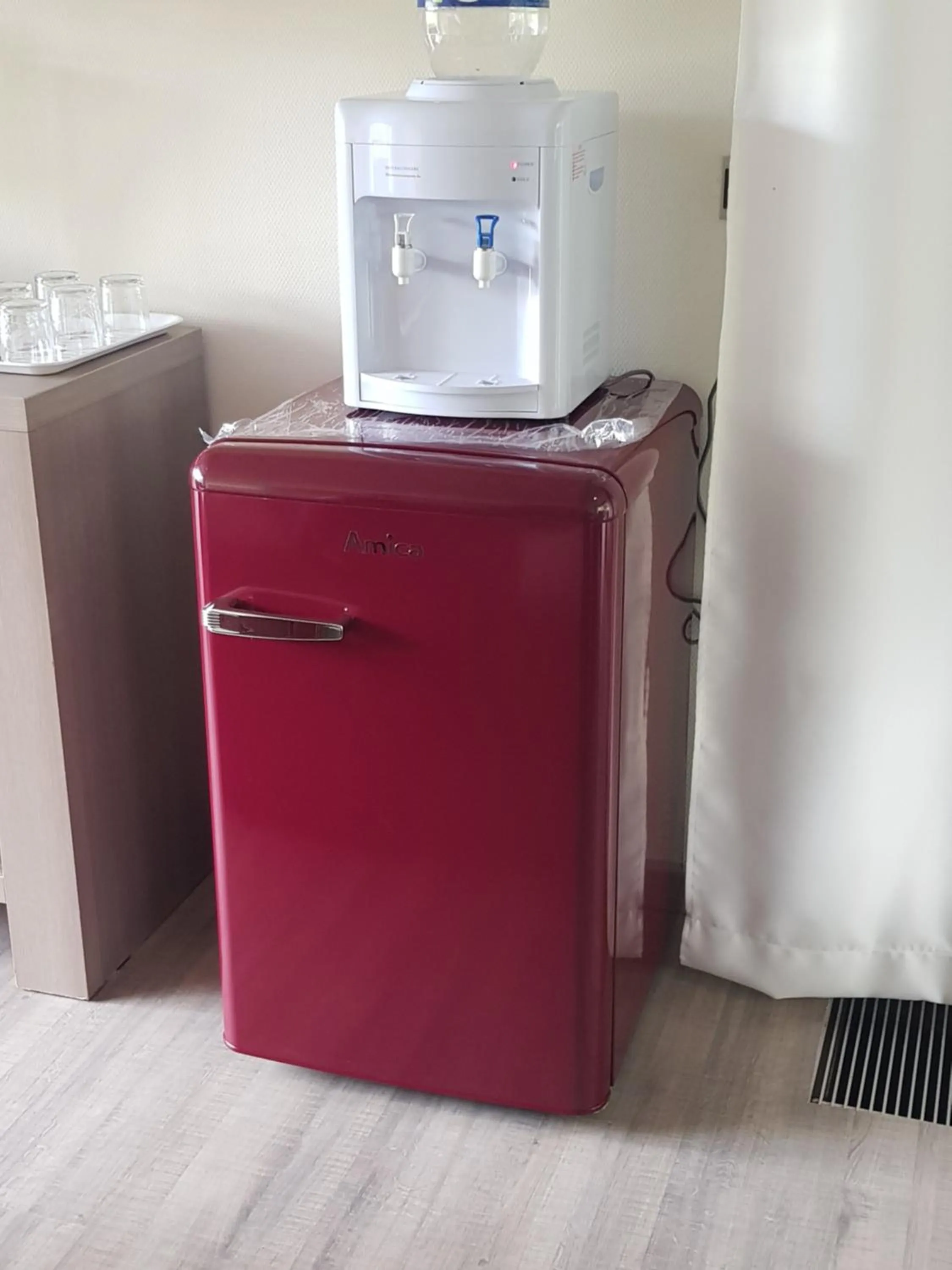 Drinks in Mary's Poppies - Bed & Breakfast