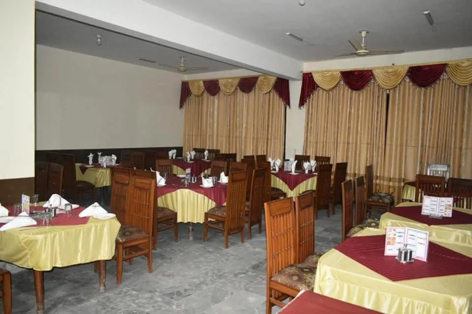 Hotel Deewan-E-Aziz Internationa