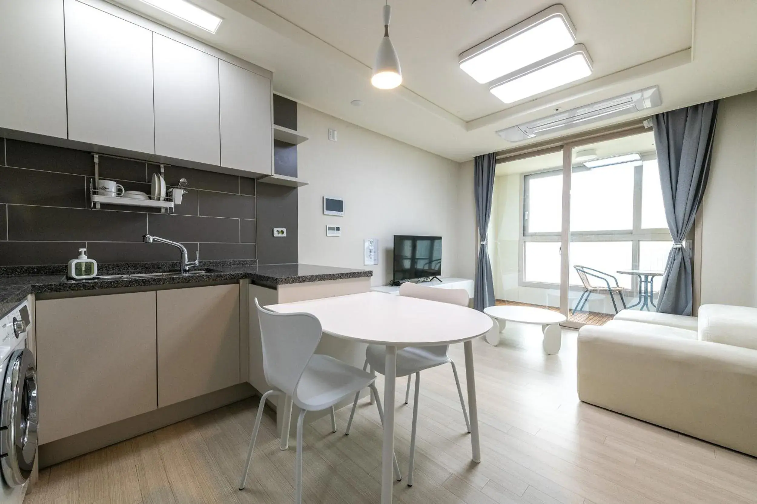 Deluxe Suite in The November Stay In landmark Deluxe Suite in The November Stay In landmark