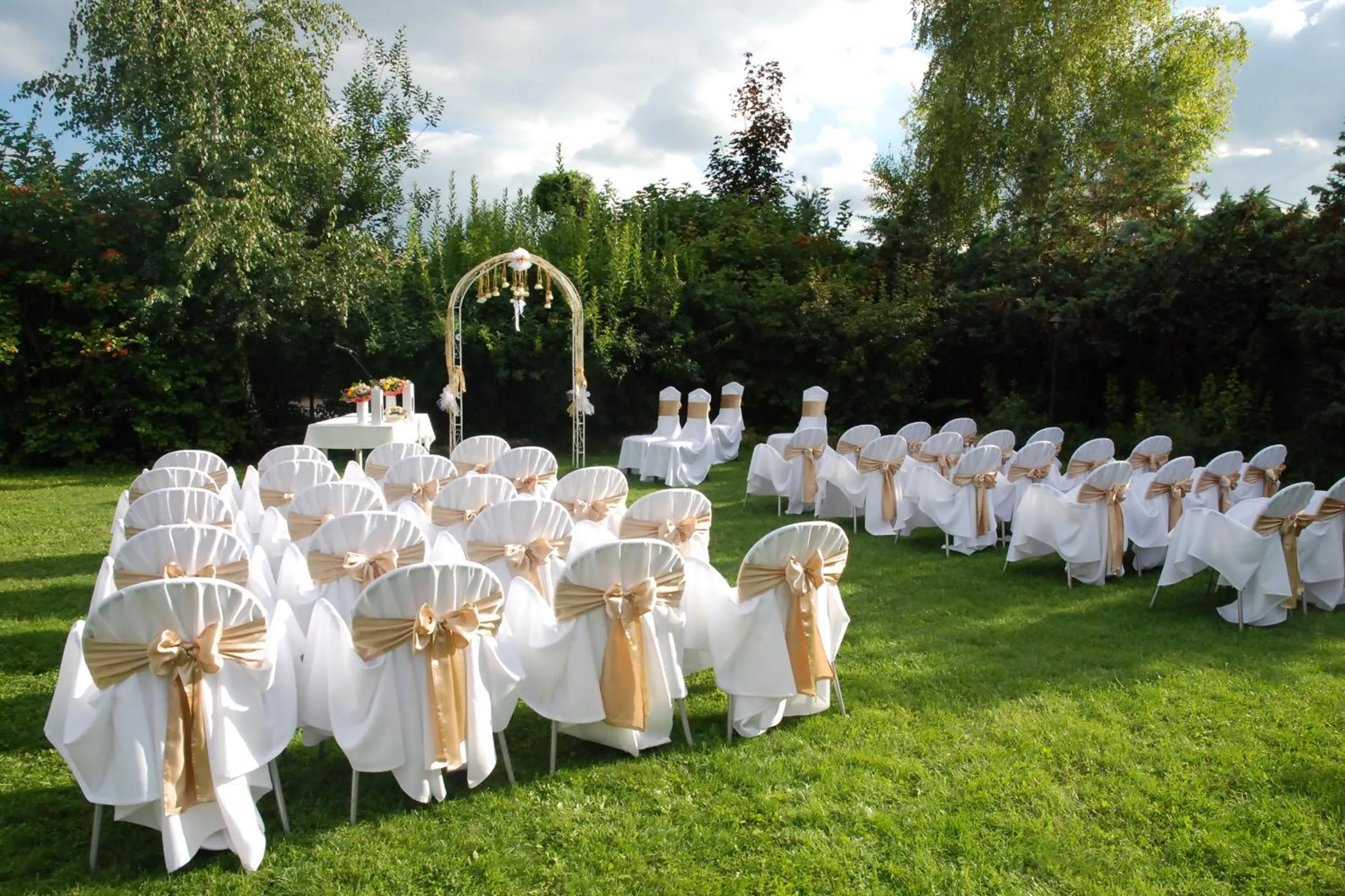 Activities in Hotel Kiss