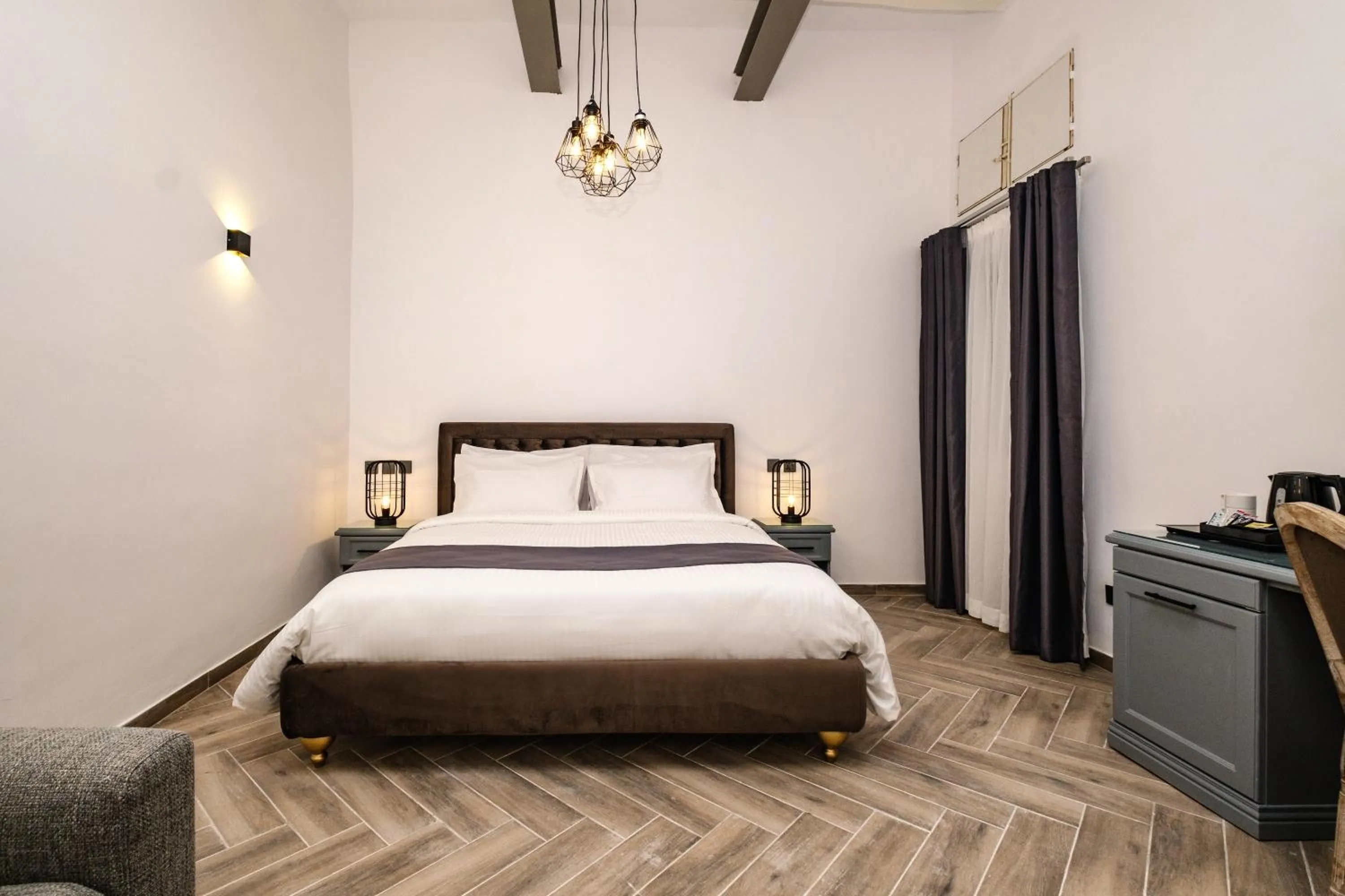 Decorative detail, Bed in Casa Reale Boutique Hotel