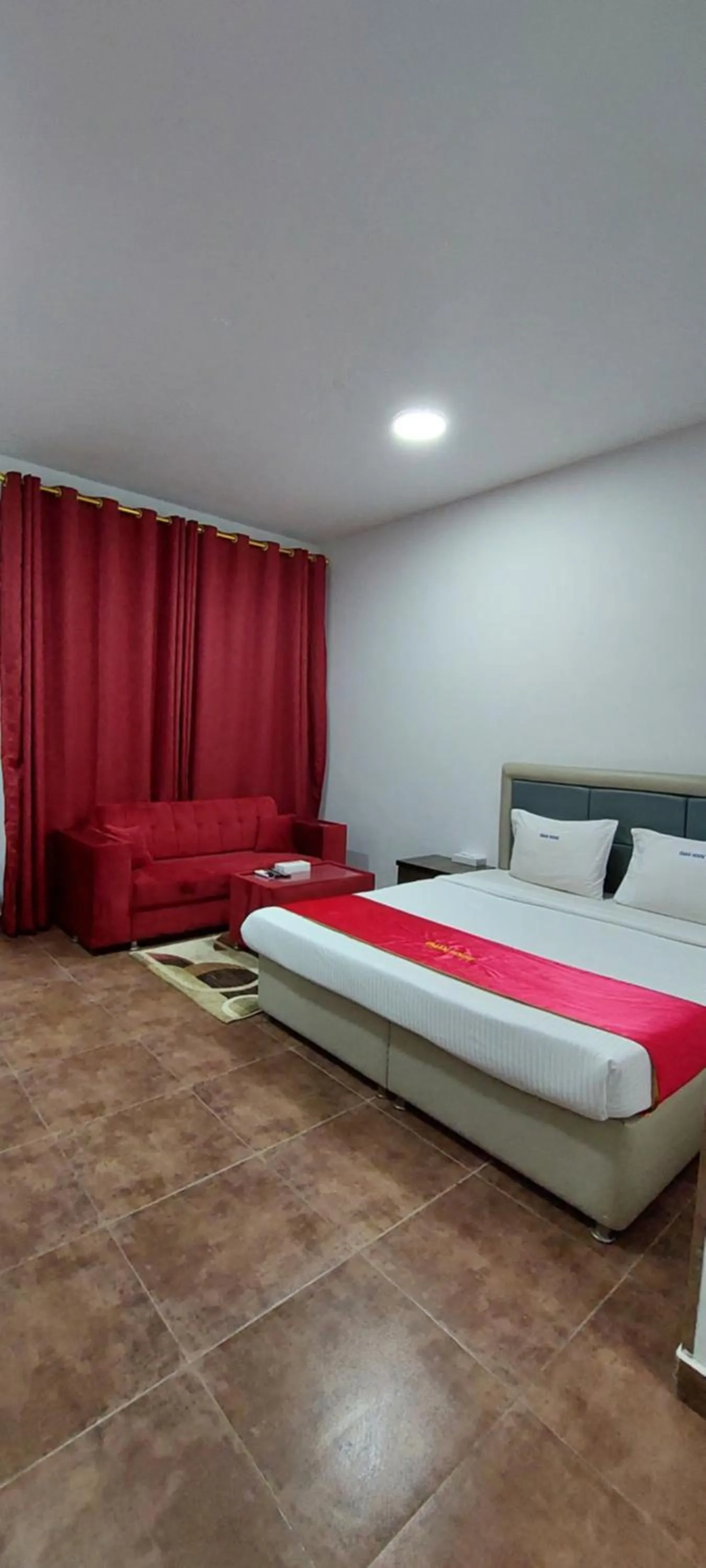 Photo of the whole room, Bed in EMAN HOUSE