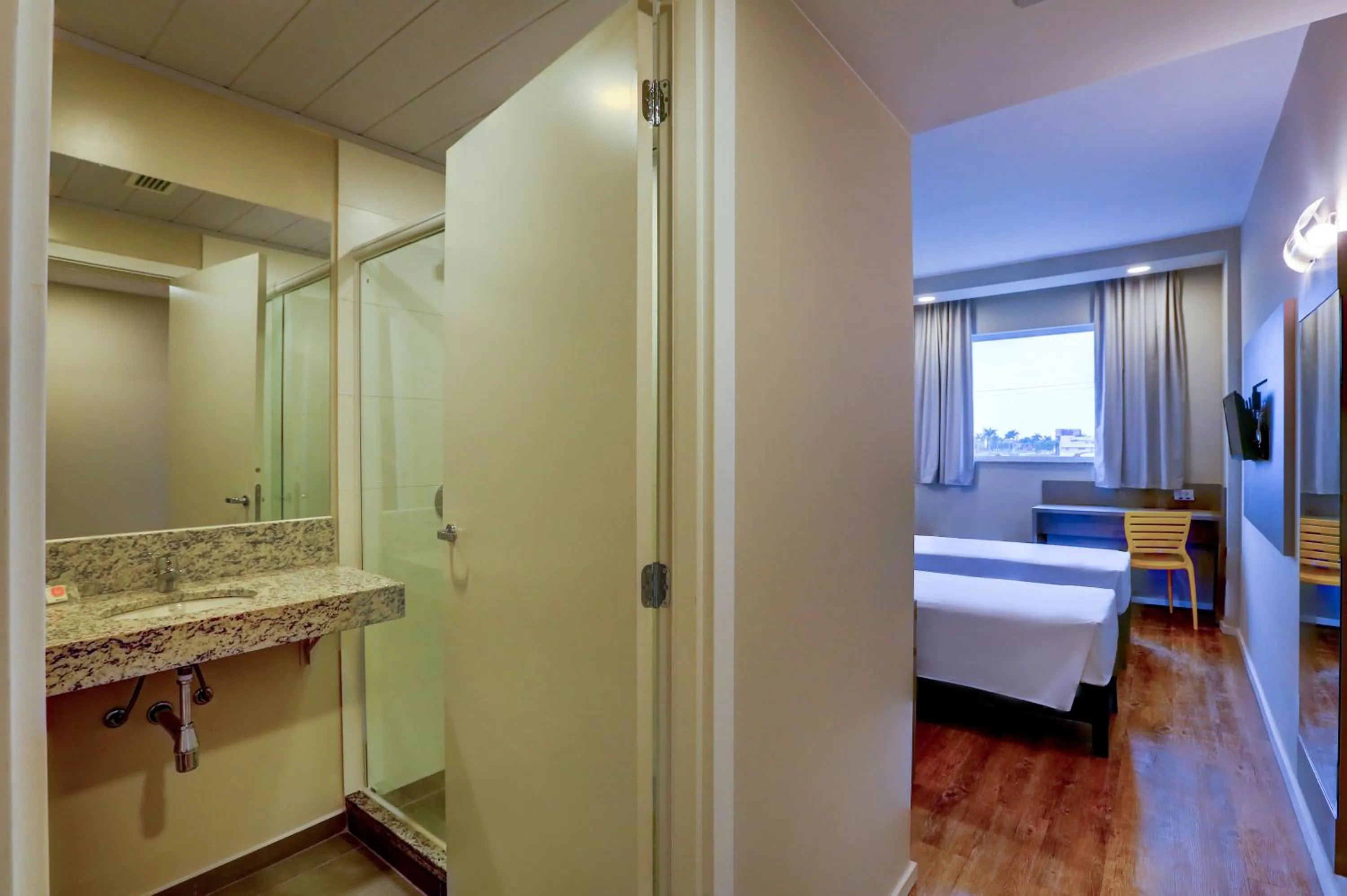 Bedroom, Bed in Transamerica FIT Lucas do Rio Verde