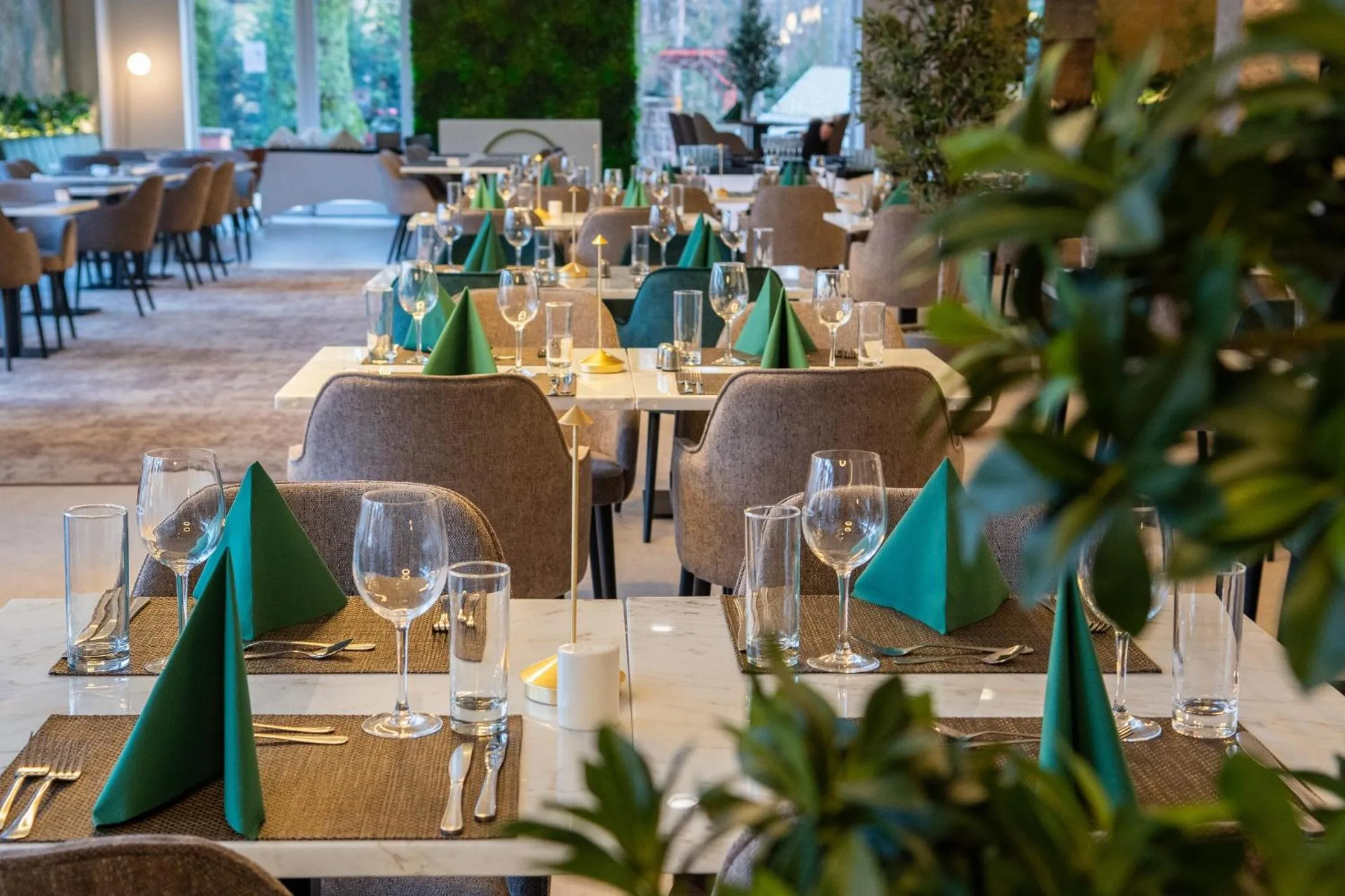 Restaurant/places to eat in Hotel Azur Siofok