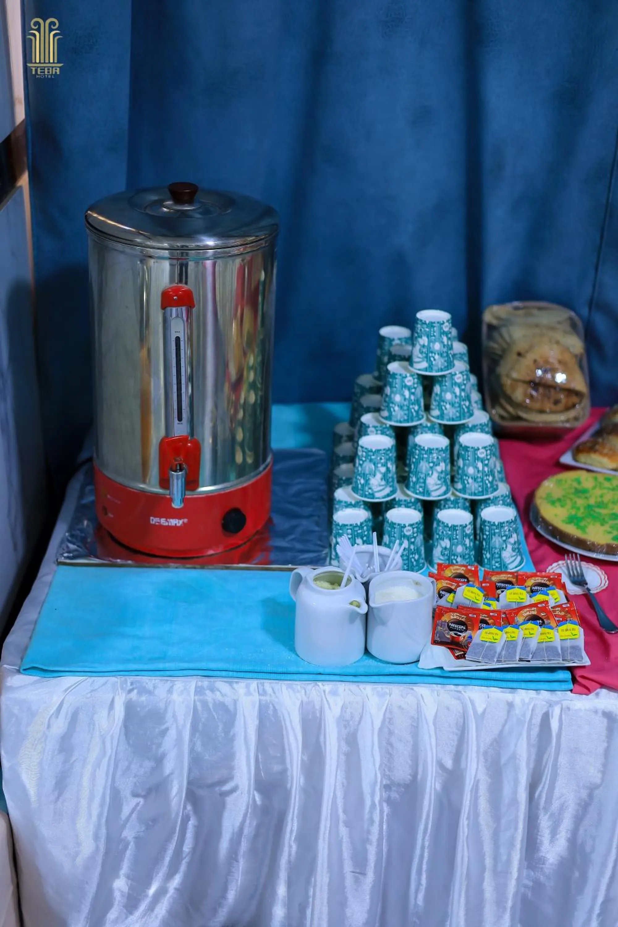 Restaurant/places to eat in Tiba Hotel