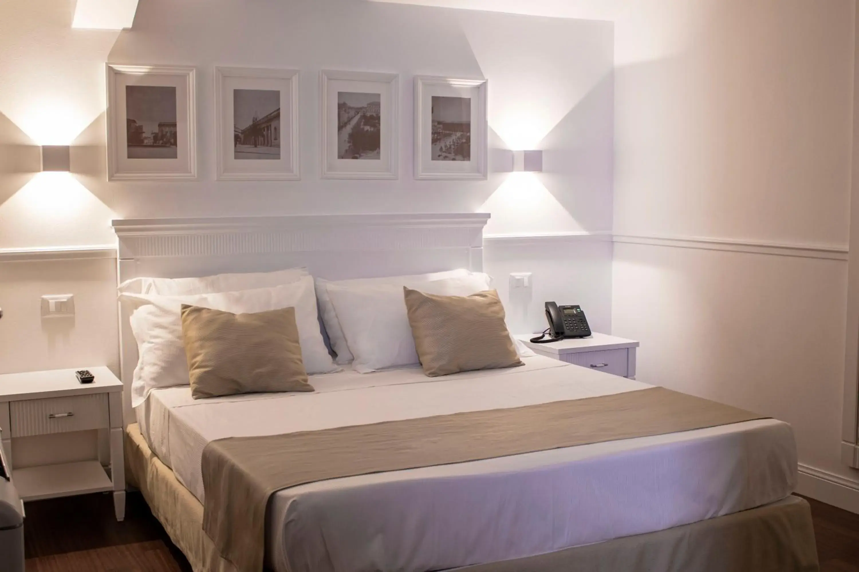 Superior Family Room - single occupancy in Palazzo Sant'Elena Historic Hotel Superior Family Room - single occupancy in Palazzo Sant'Elena Historic Hotel