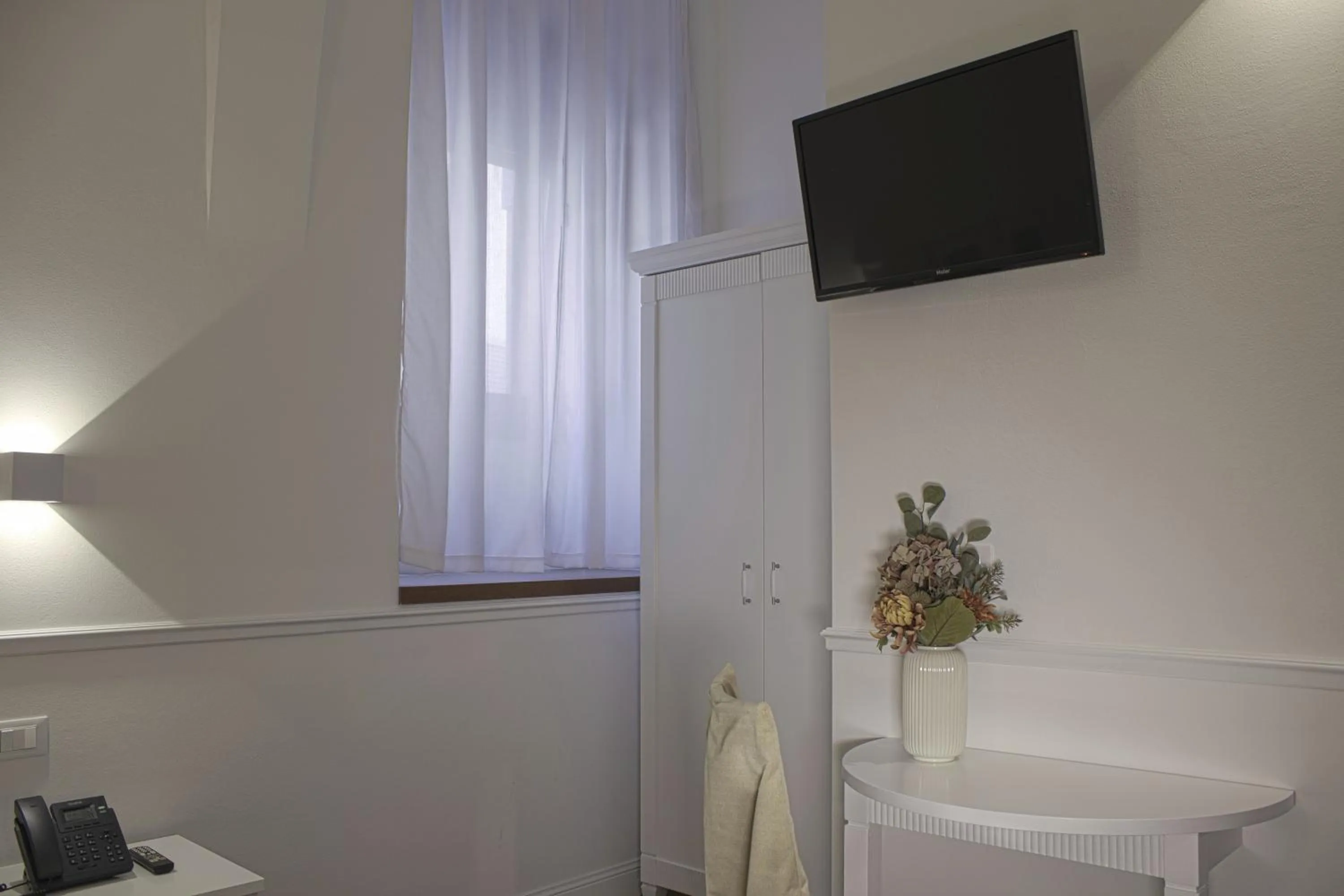 wardrobe in Palazzo Sant'Elena Historic Hotel