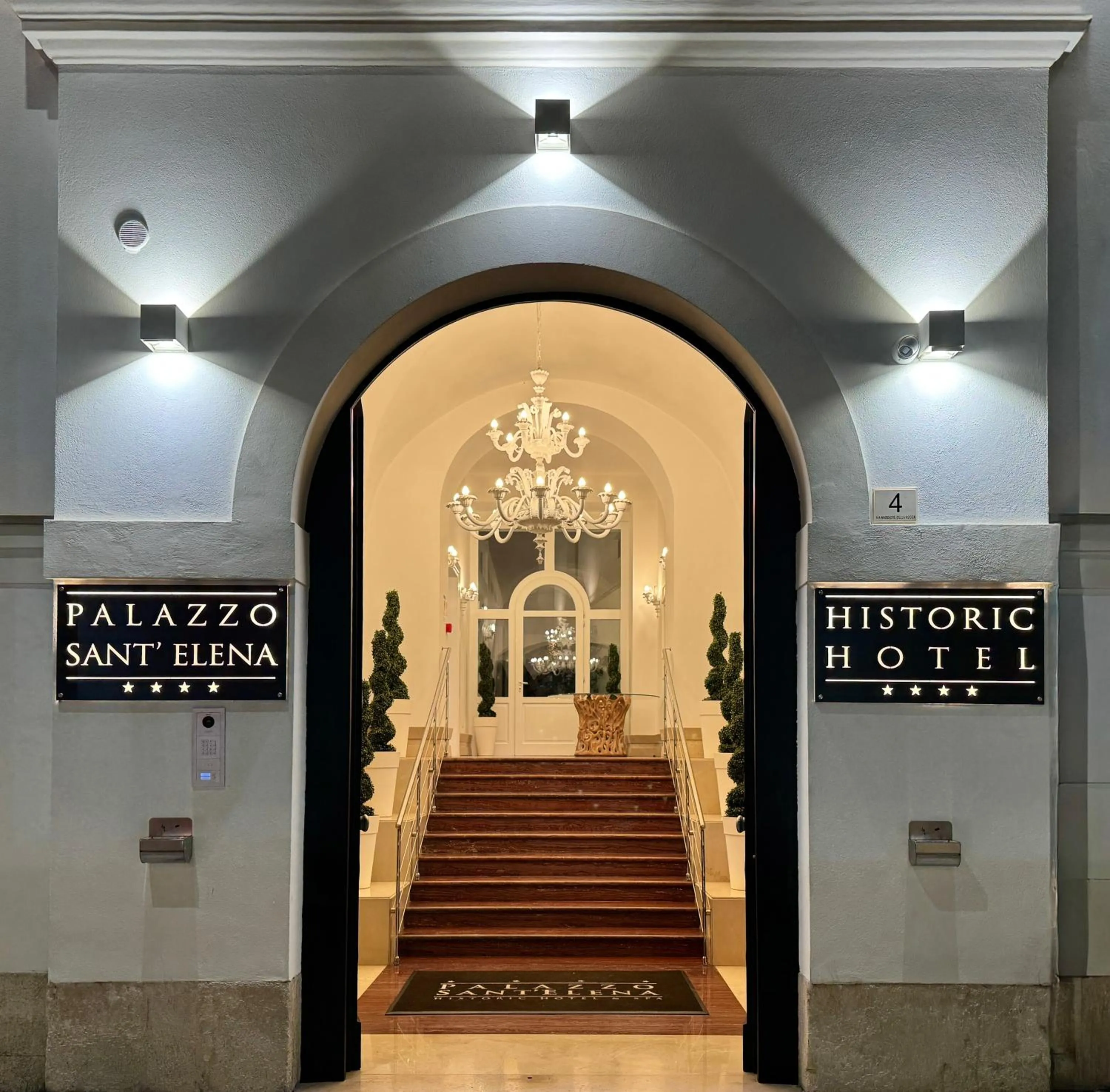 Facade/entrance in Palazzo Sant'Elena Historic Hotel