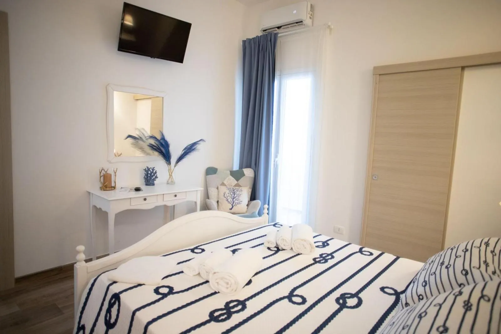 Azzurro Mare Rooms
