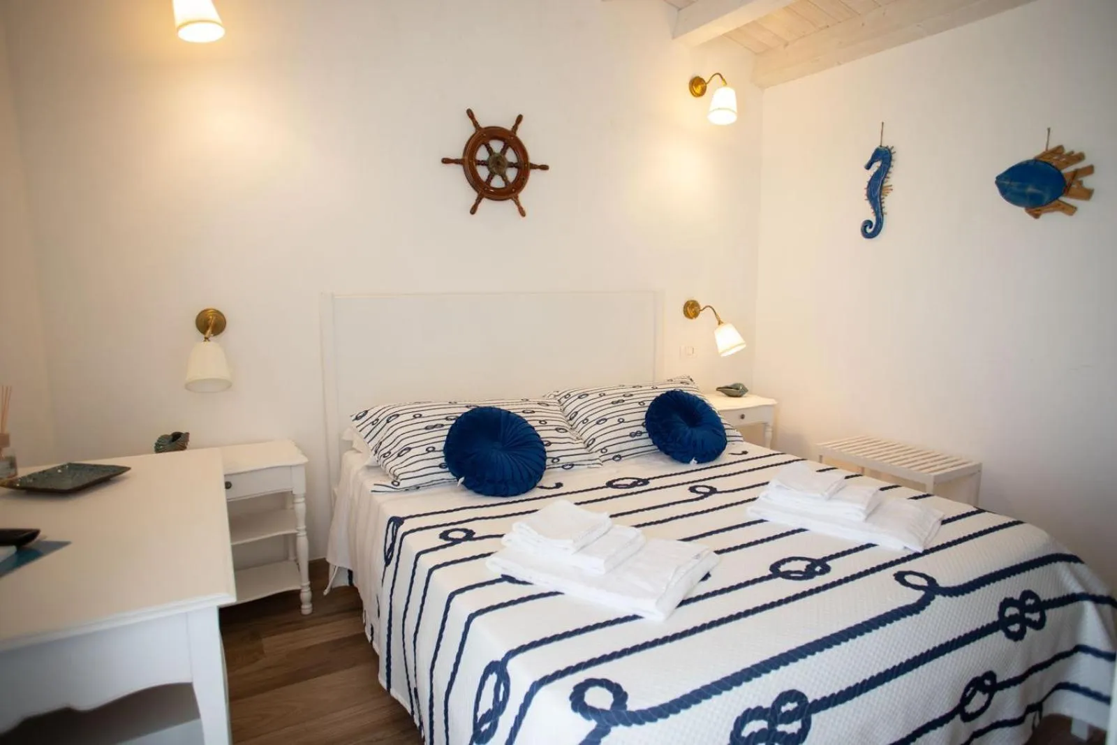 Azzurro Mare Rooms