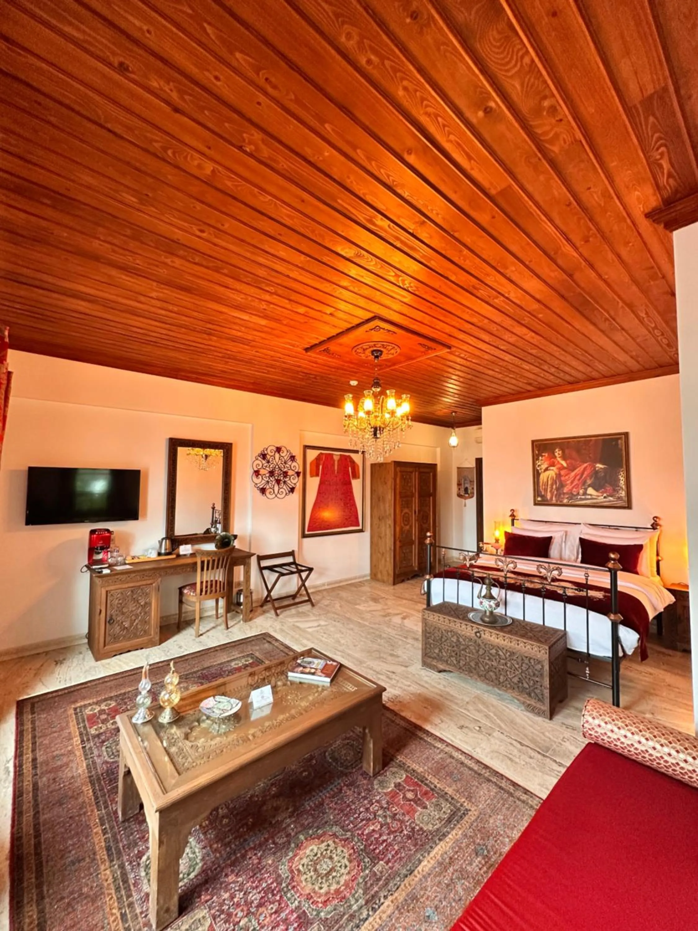 Photo of the whole room in Villa Ephesus Hotel