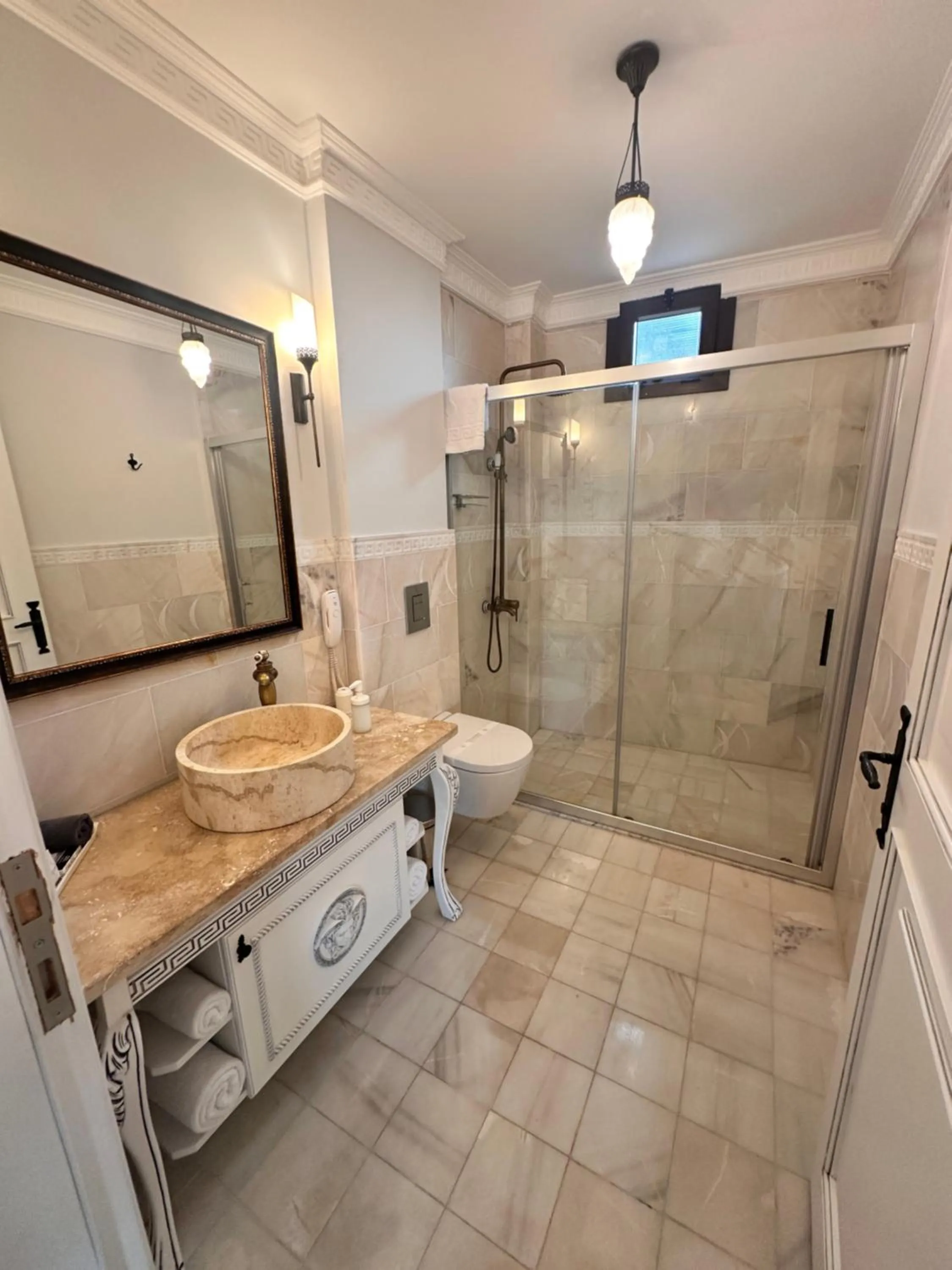 Bathroom in Villa Ephesus Hotel