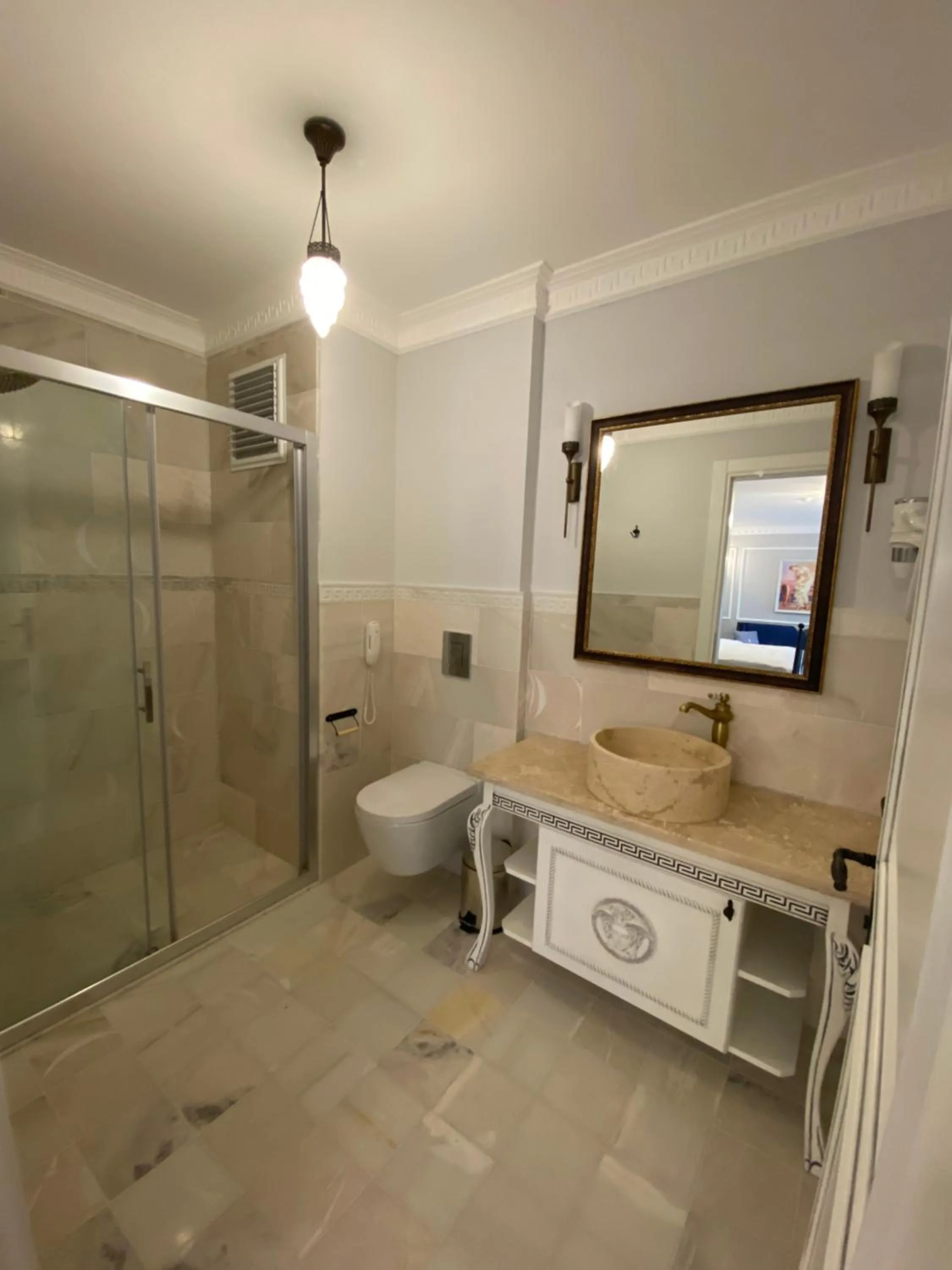 Bathroom in Villa Ephesus Hotel