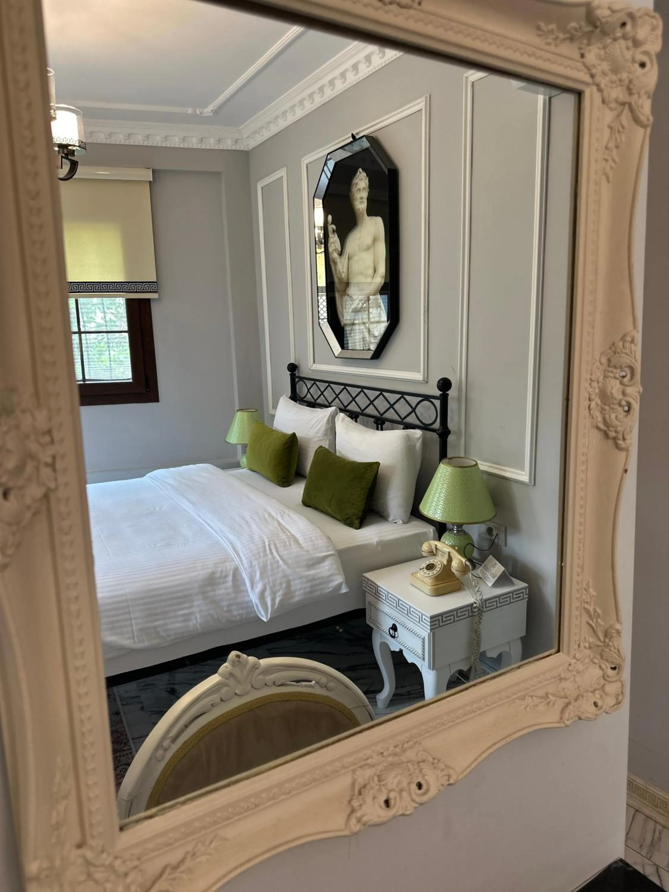 Bed in Villa Ephesus Hotel