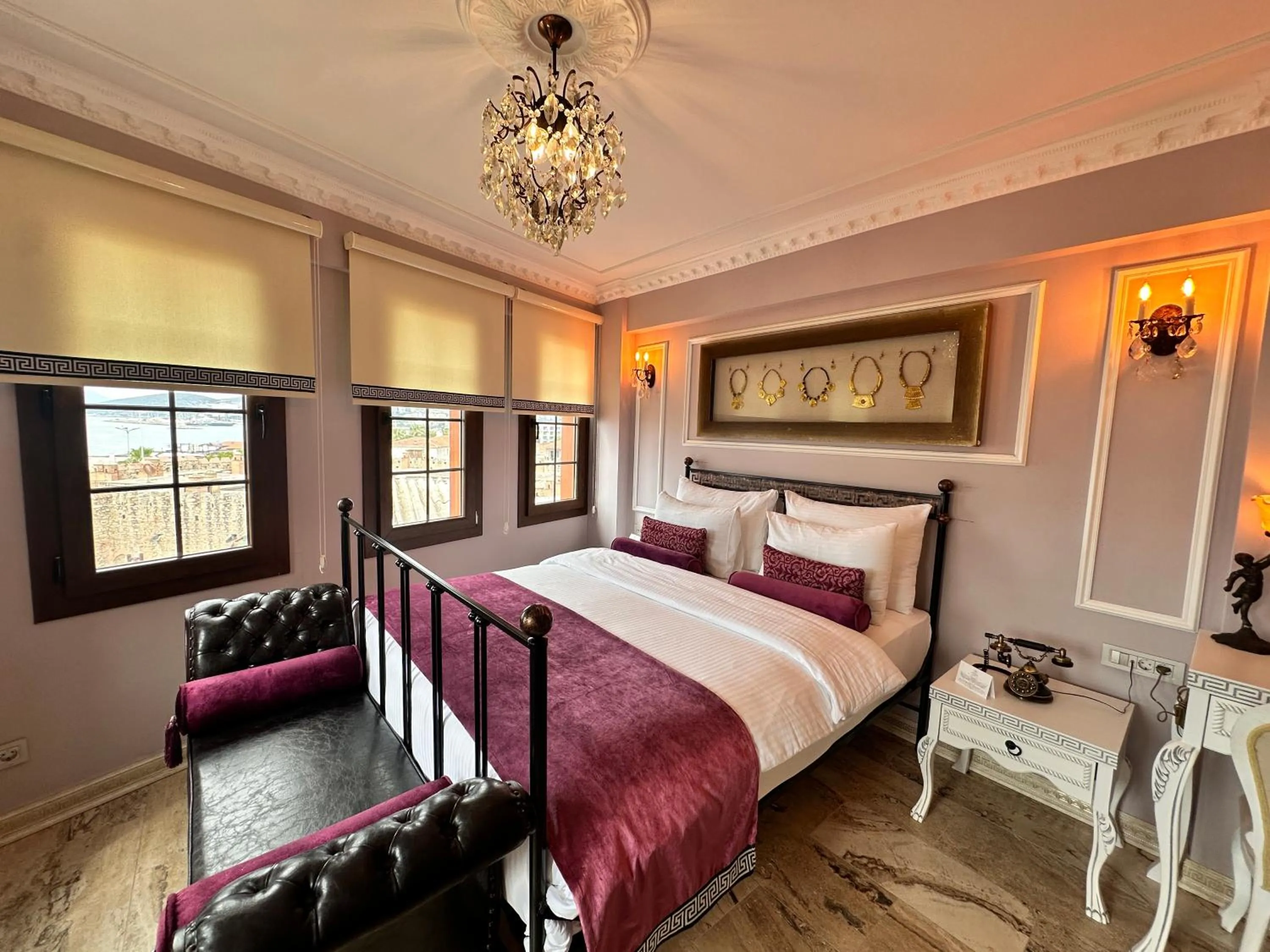 Bedroom, Bed in Villa Ephesus Hotel