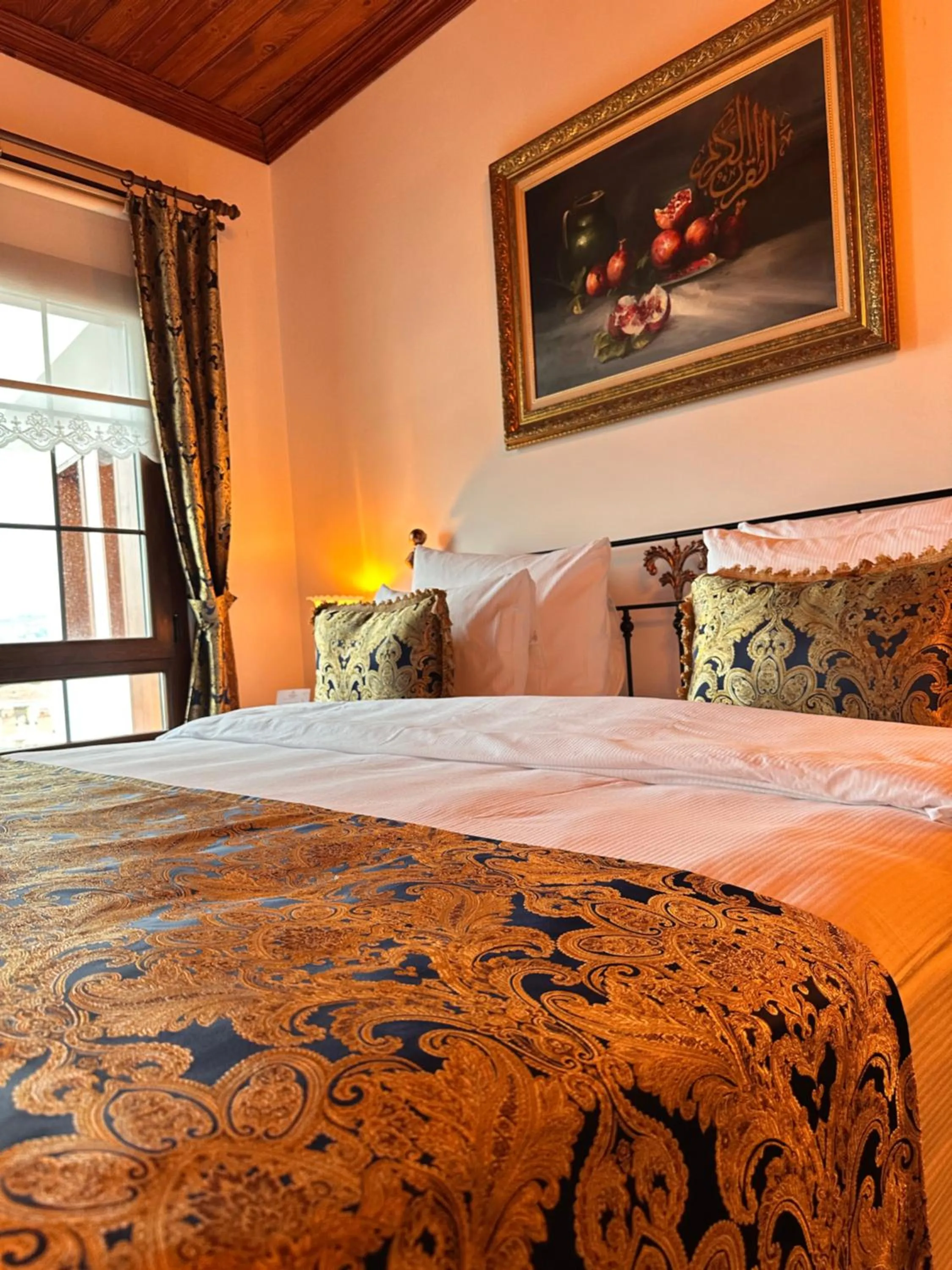 Bed in Villa Ephesus Hotel