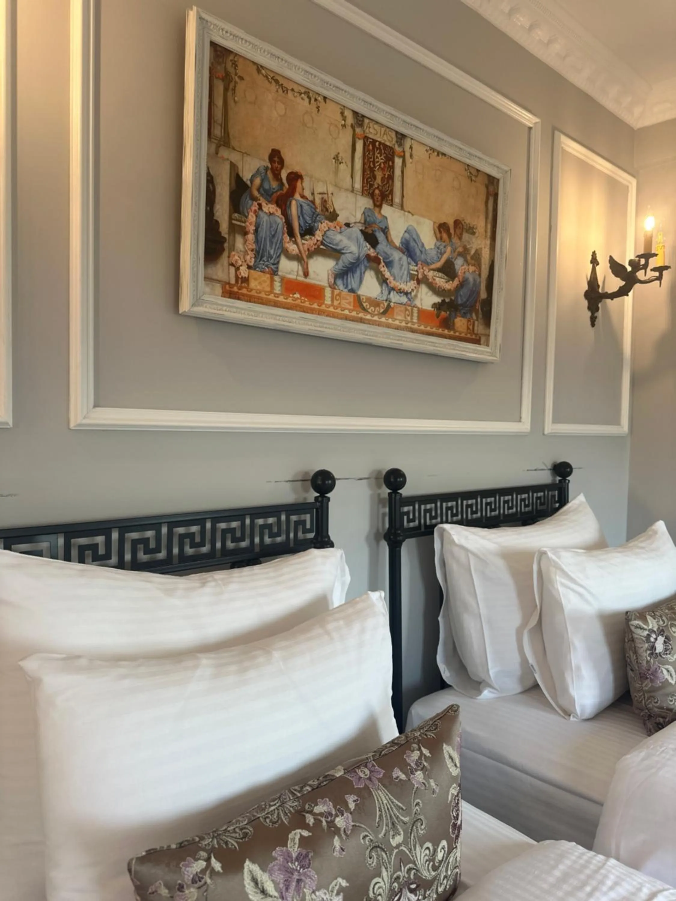 Bed in Villa Ephesus Hotel