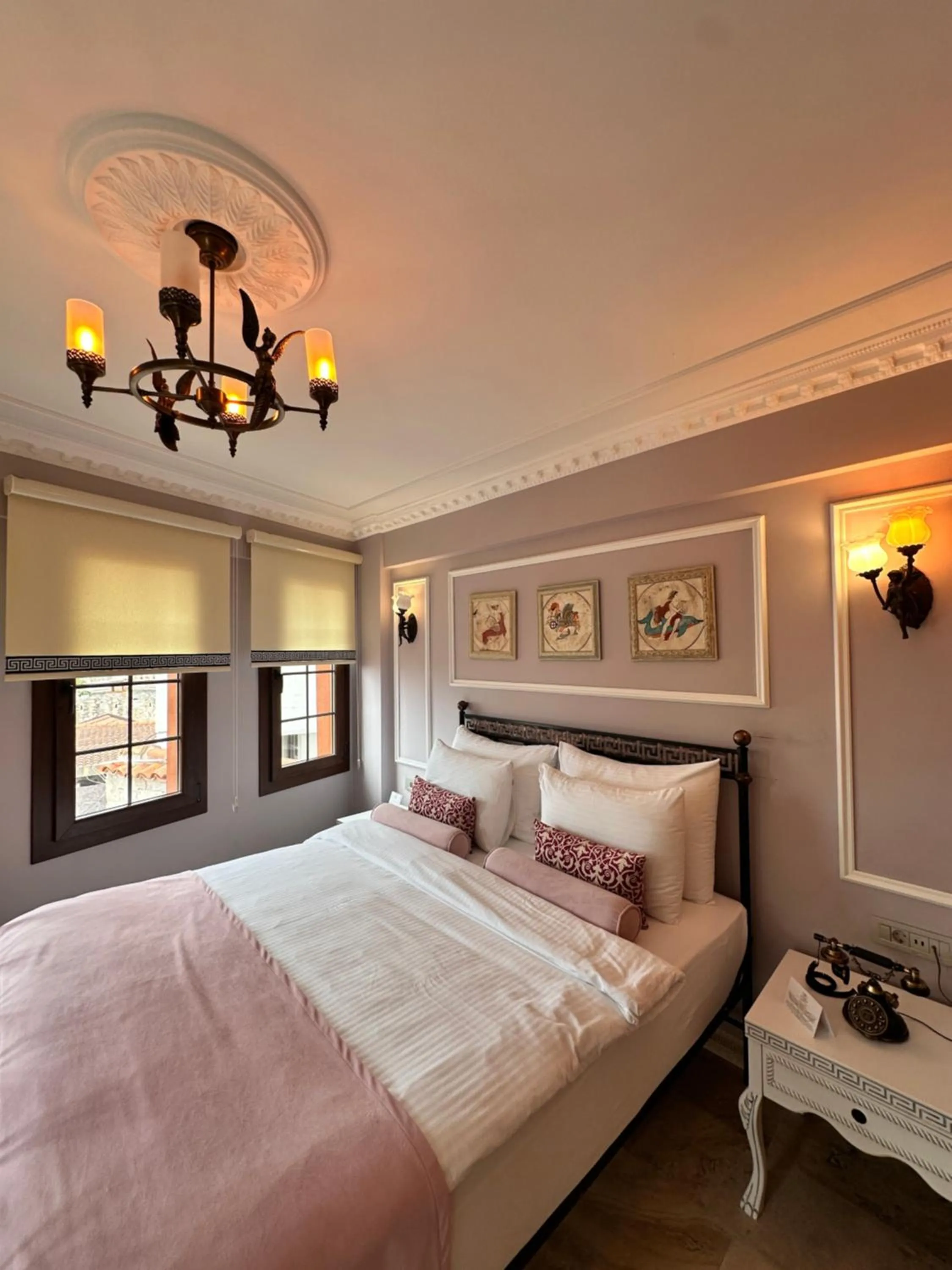 Bed in Villa Ephesus Hotel