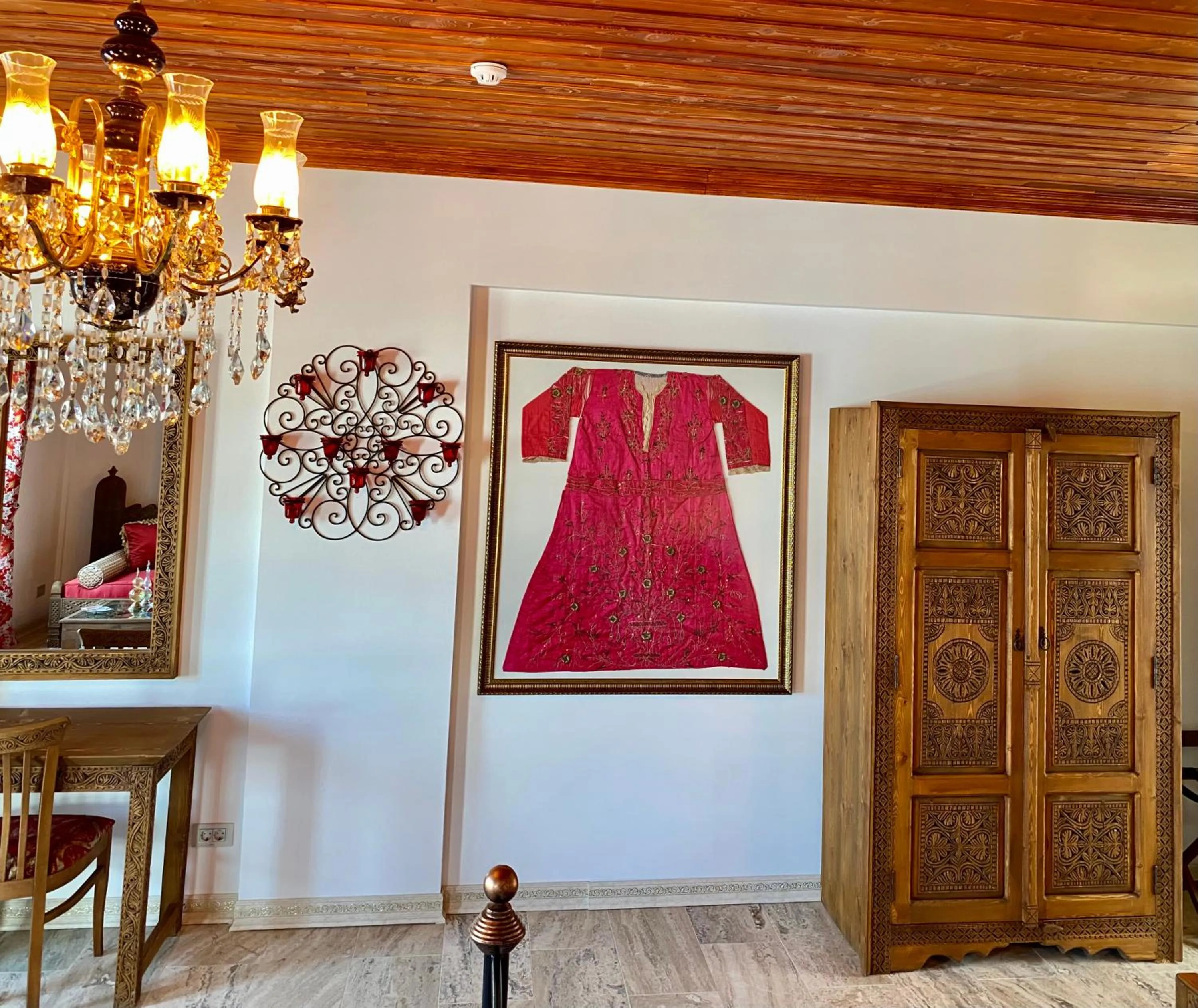 wardrobe in Villa Ephesus Hotel