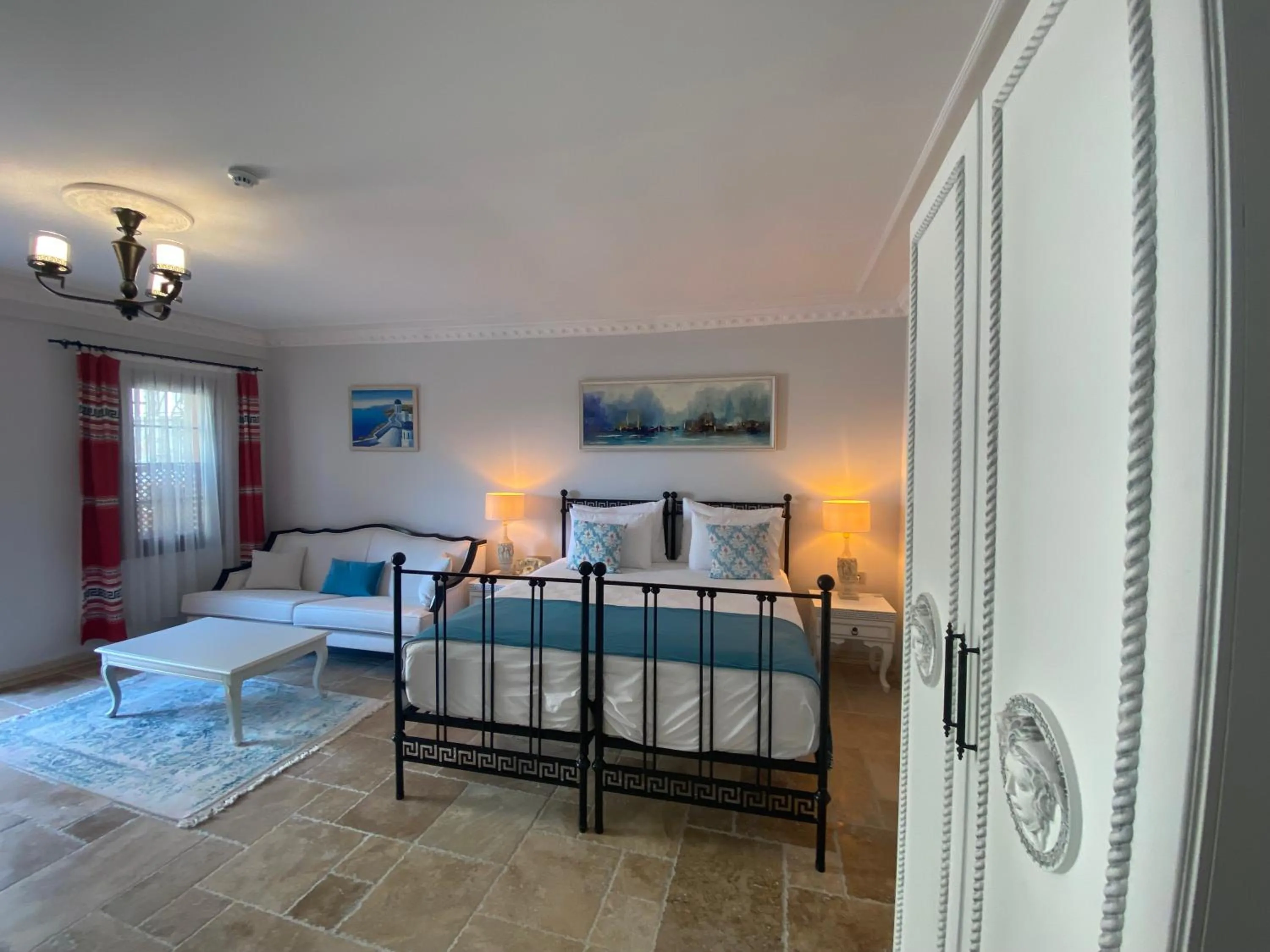 Photo of the whole room, Bed in Villa Ephesus Hotel