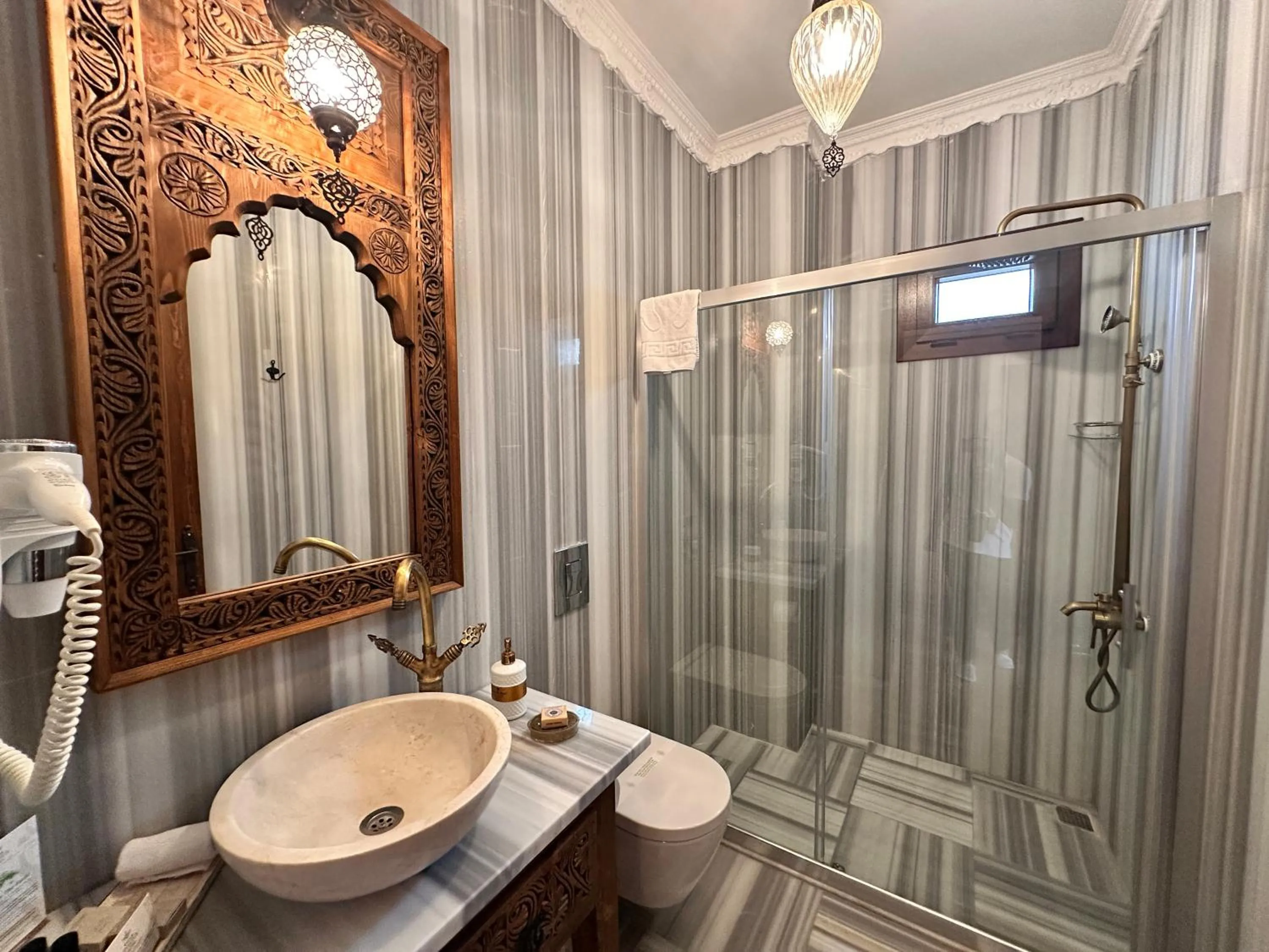 Bathroom in Villa Ephesus Hotel