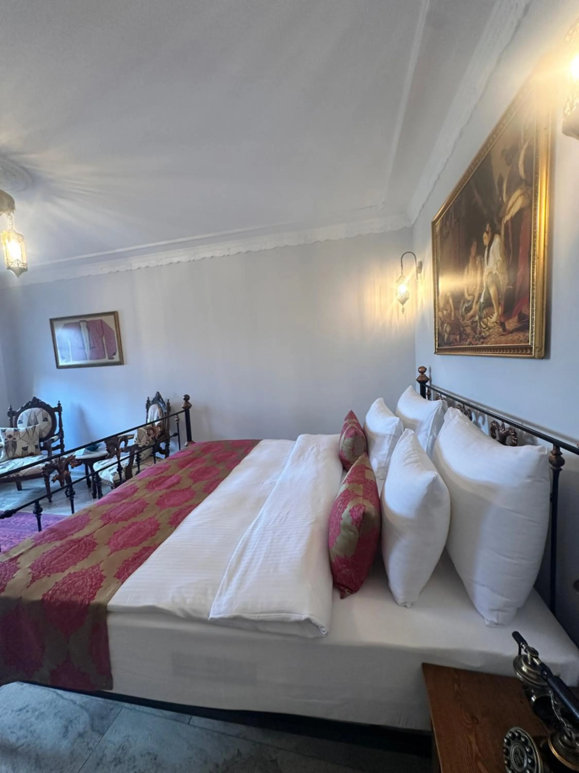 Bed in Villa Ephesus Hotel