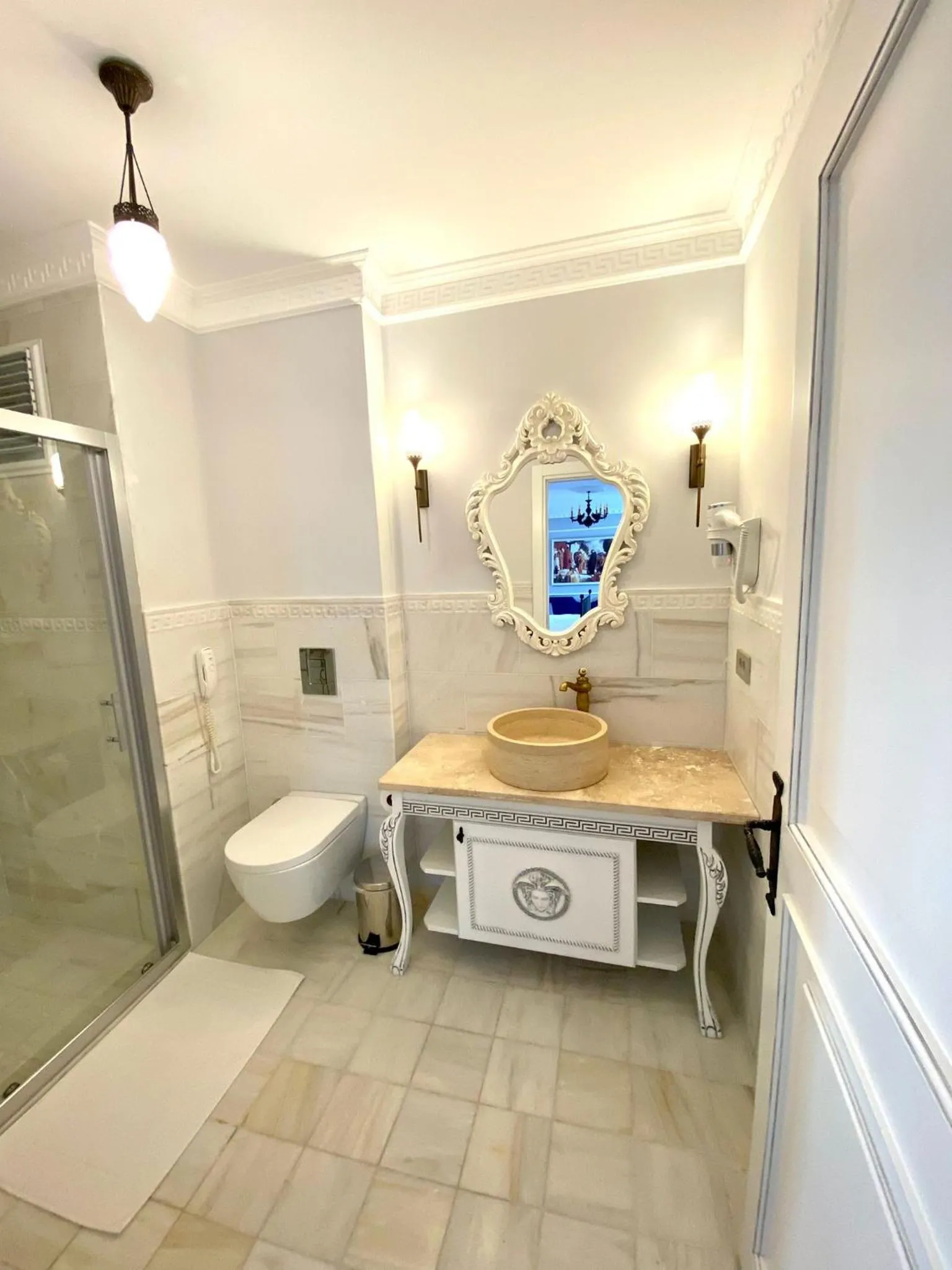 Bathroom in Villa Ephesus Hotel