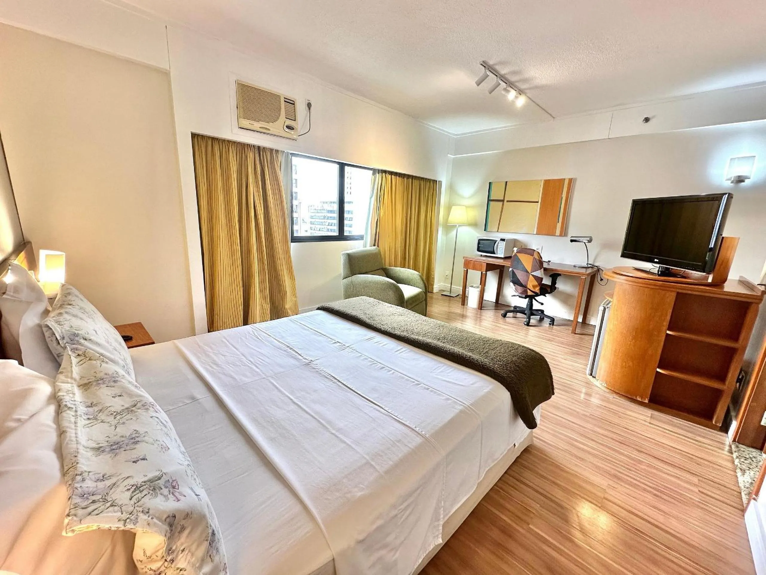 Bed in Flat Rua Borges Lagoa 1179 c/ garagem UH1008