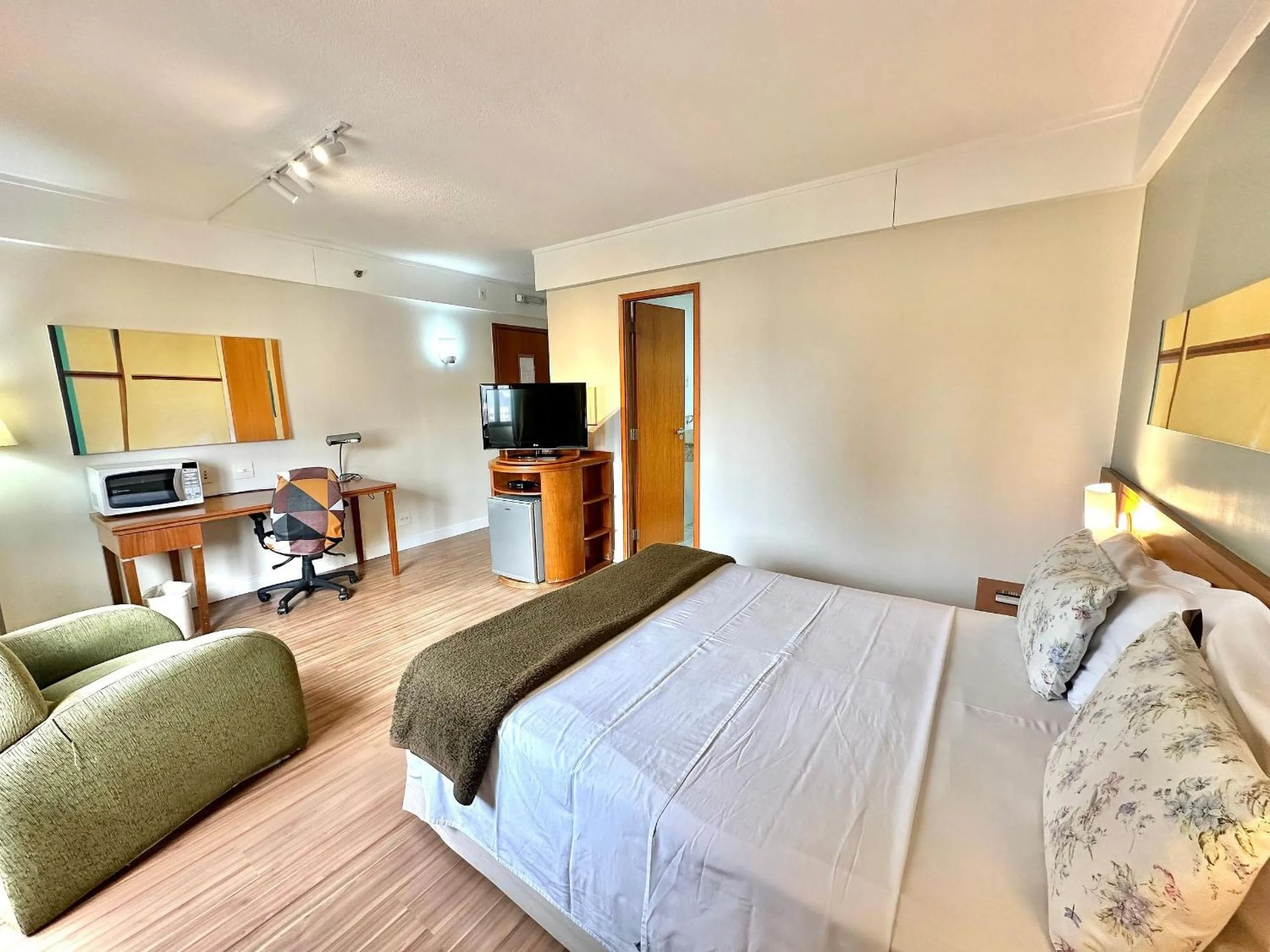 Bed in Flat Rua Borges Lagoa 1179 c/ garagem UH1008