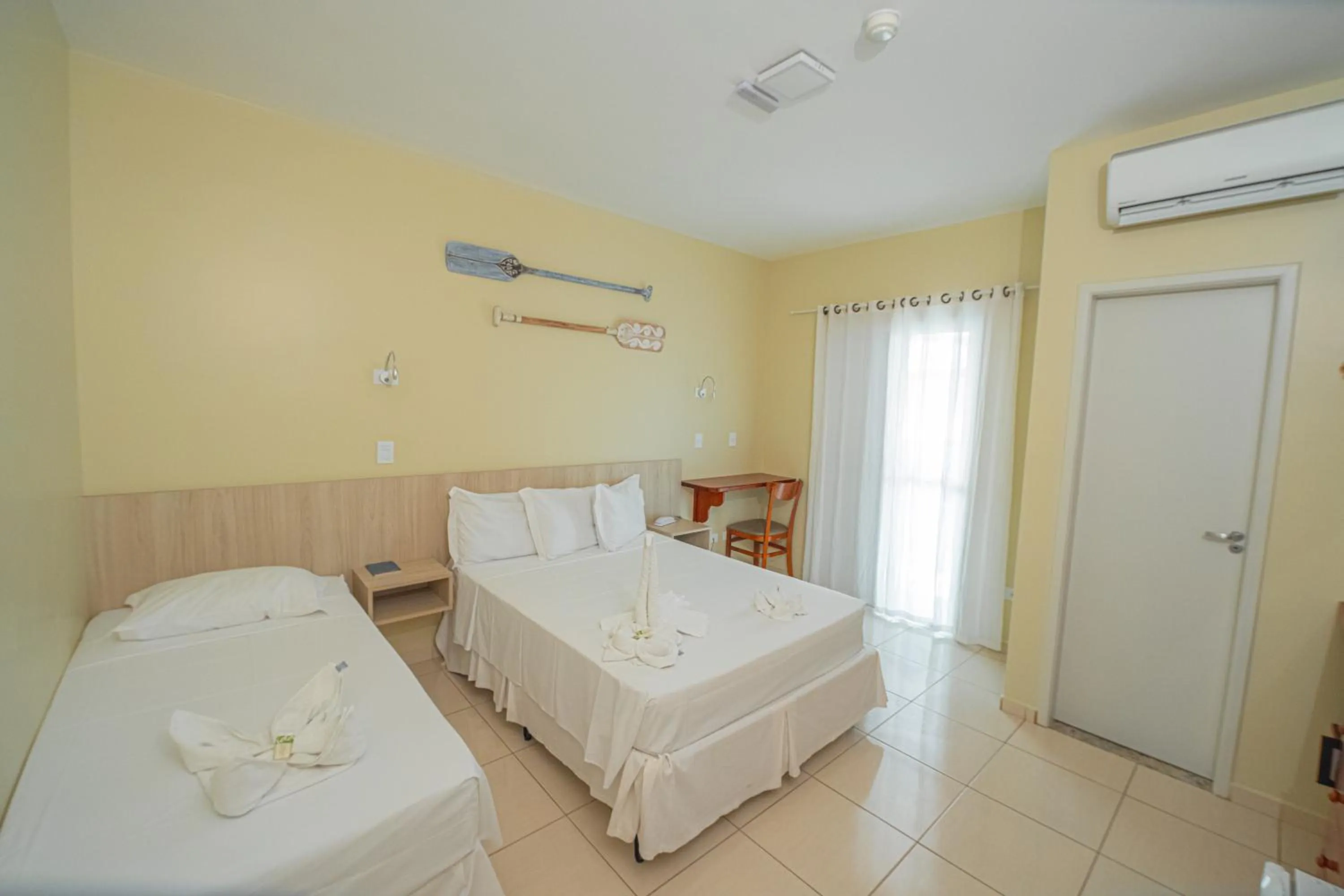 Bedroom, Bed in Ubatuba Praia Hotel