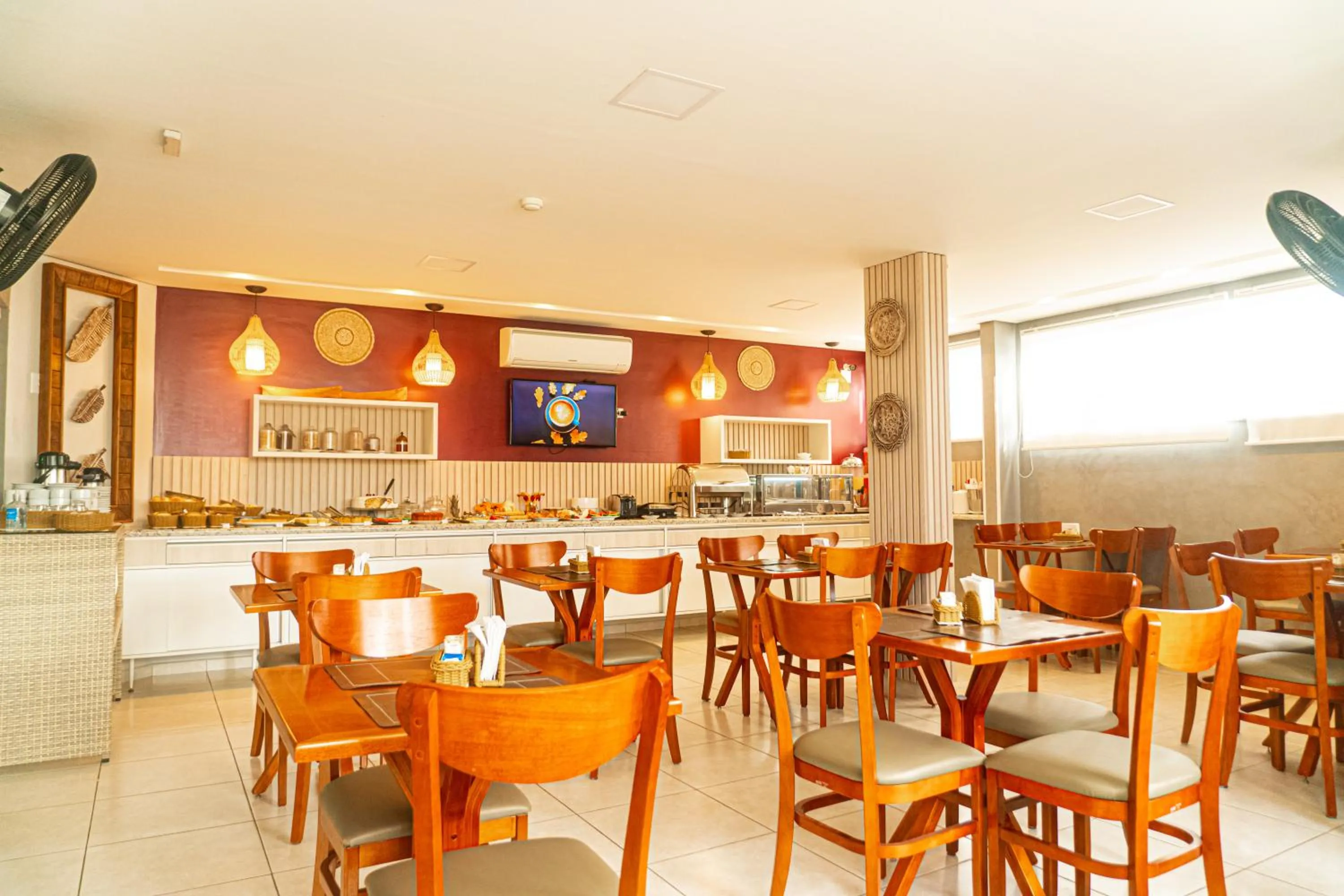 Restaurant/places to eat in Ubatuba Praia Hotel