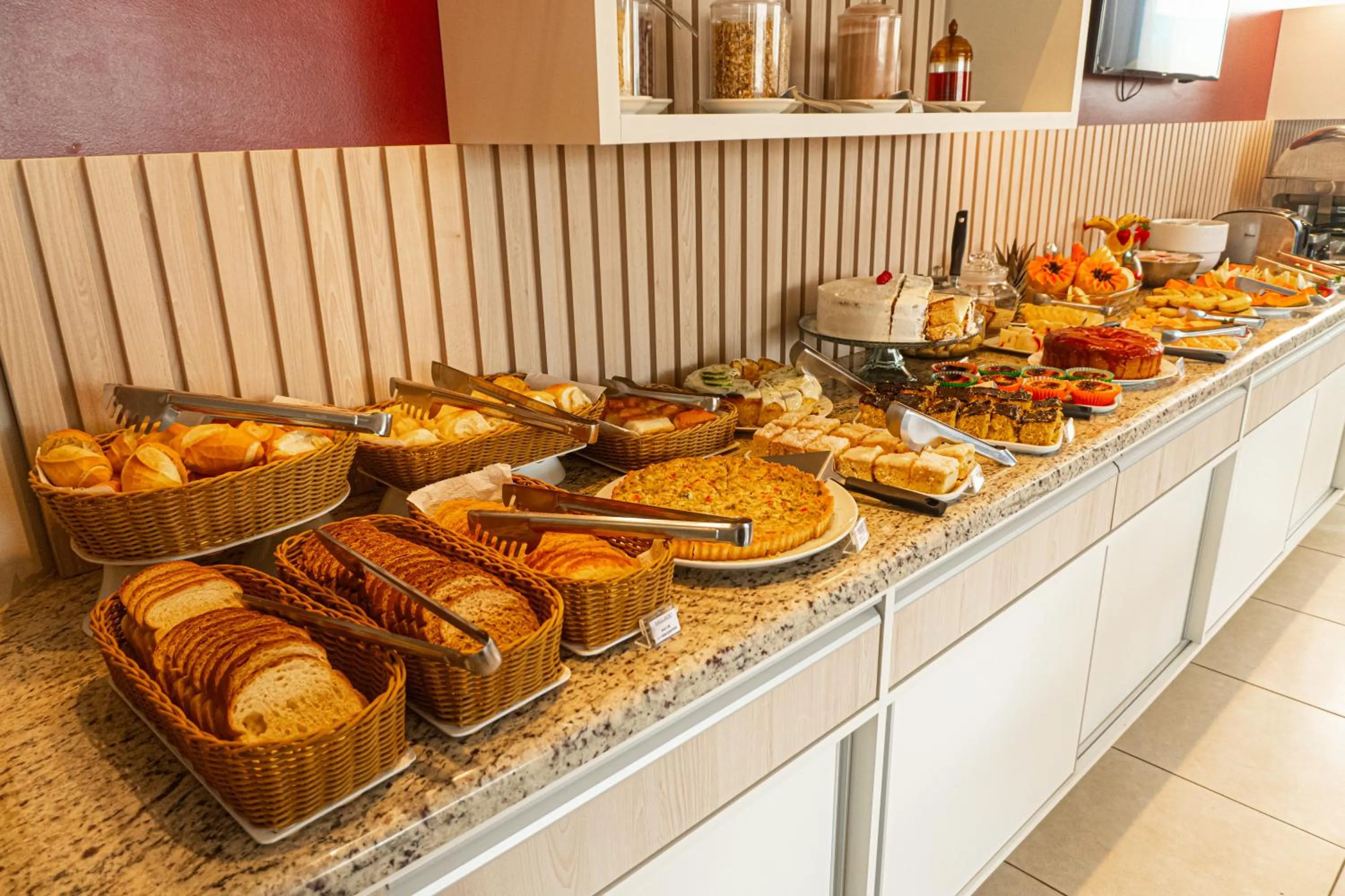 Breakfast in Ubatuba Praia Hotel