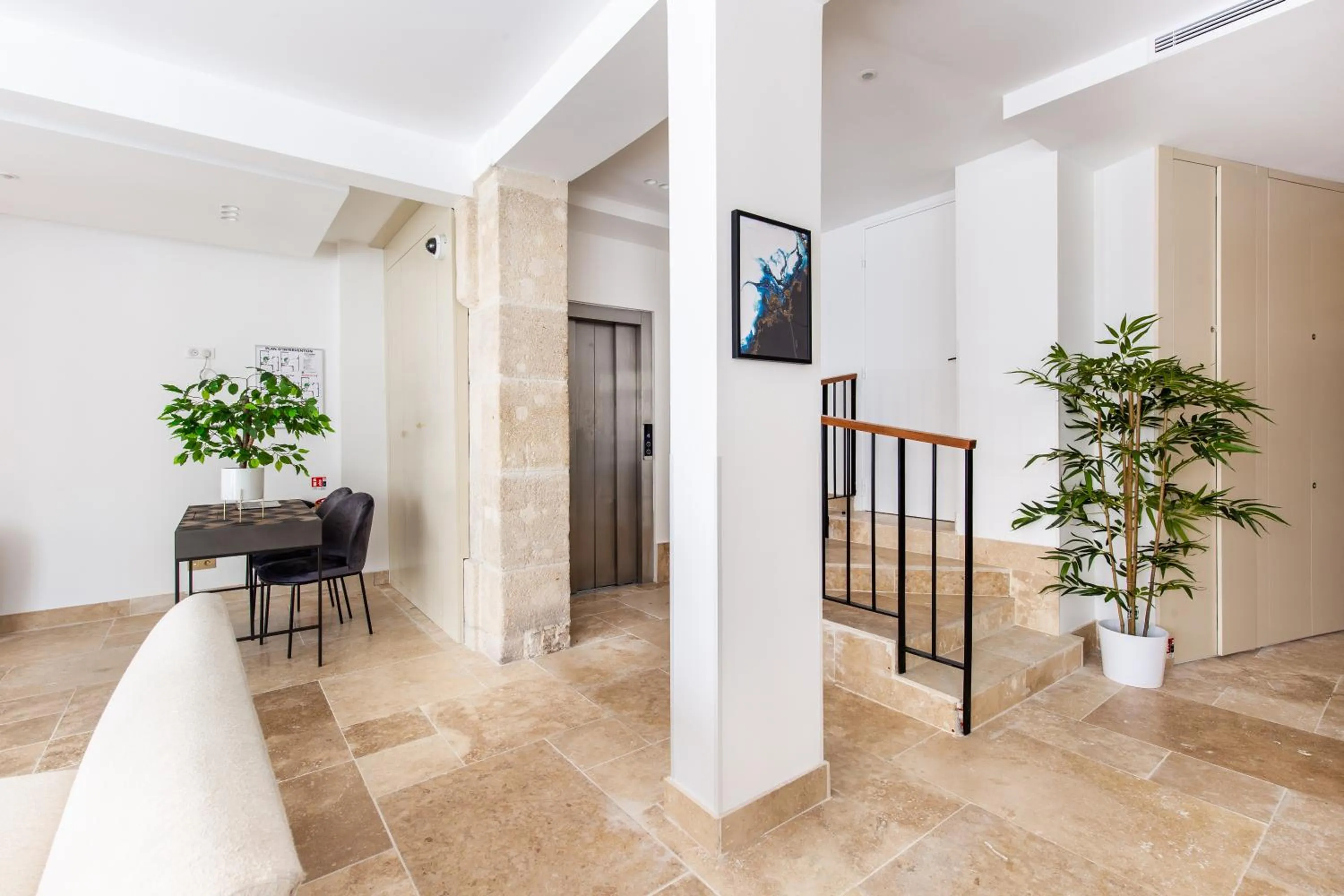 Facade/entrance in Quartier Libre - Saint Georges