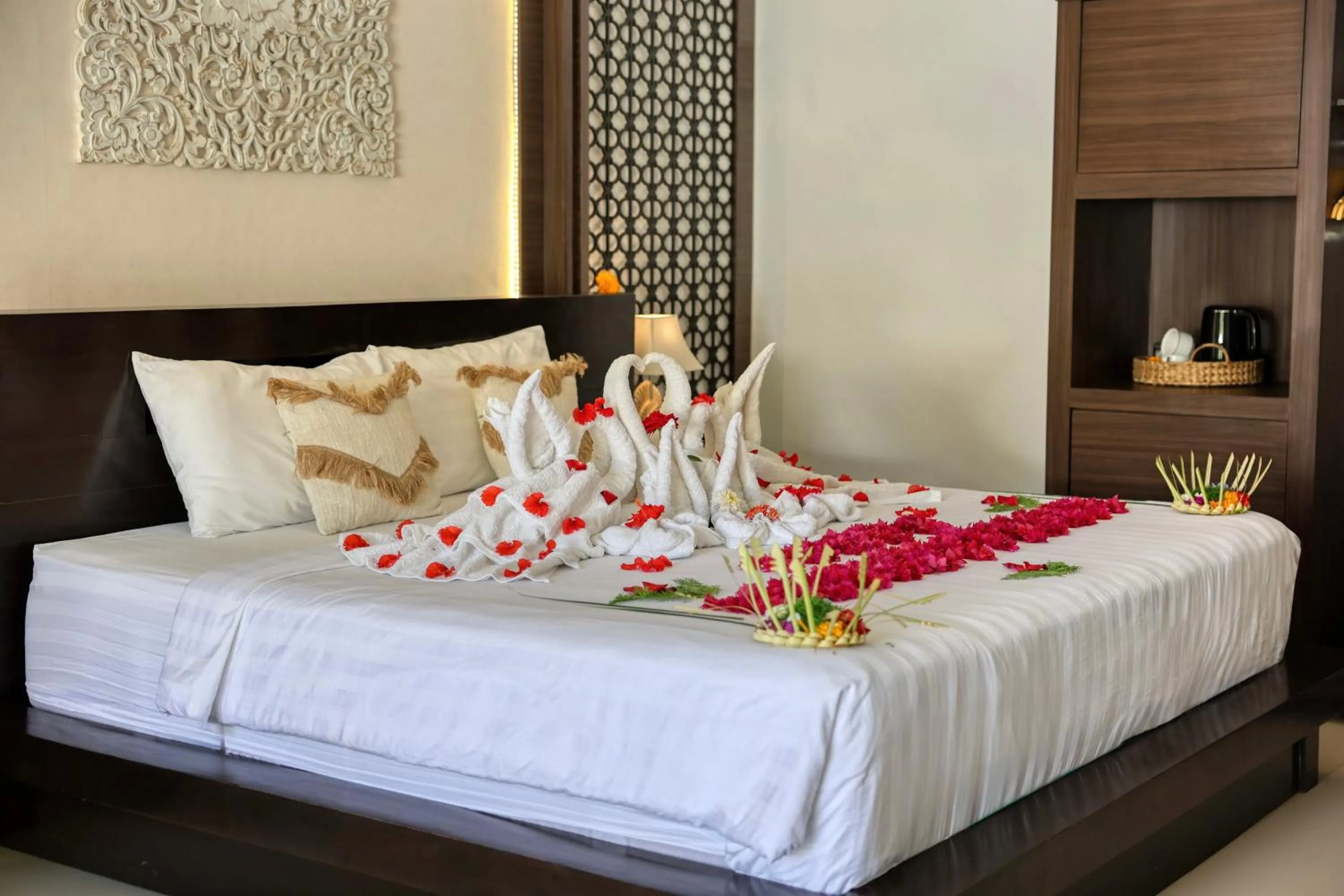 Bed in Kelingking Mesari Villa and Spa