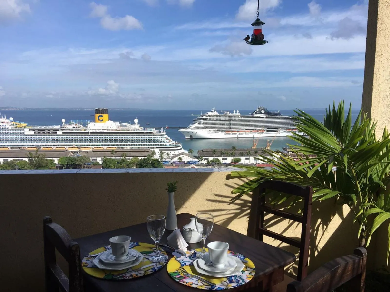 Balcony/Terrace in Pousada Beija Flor