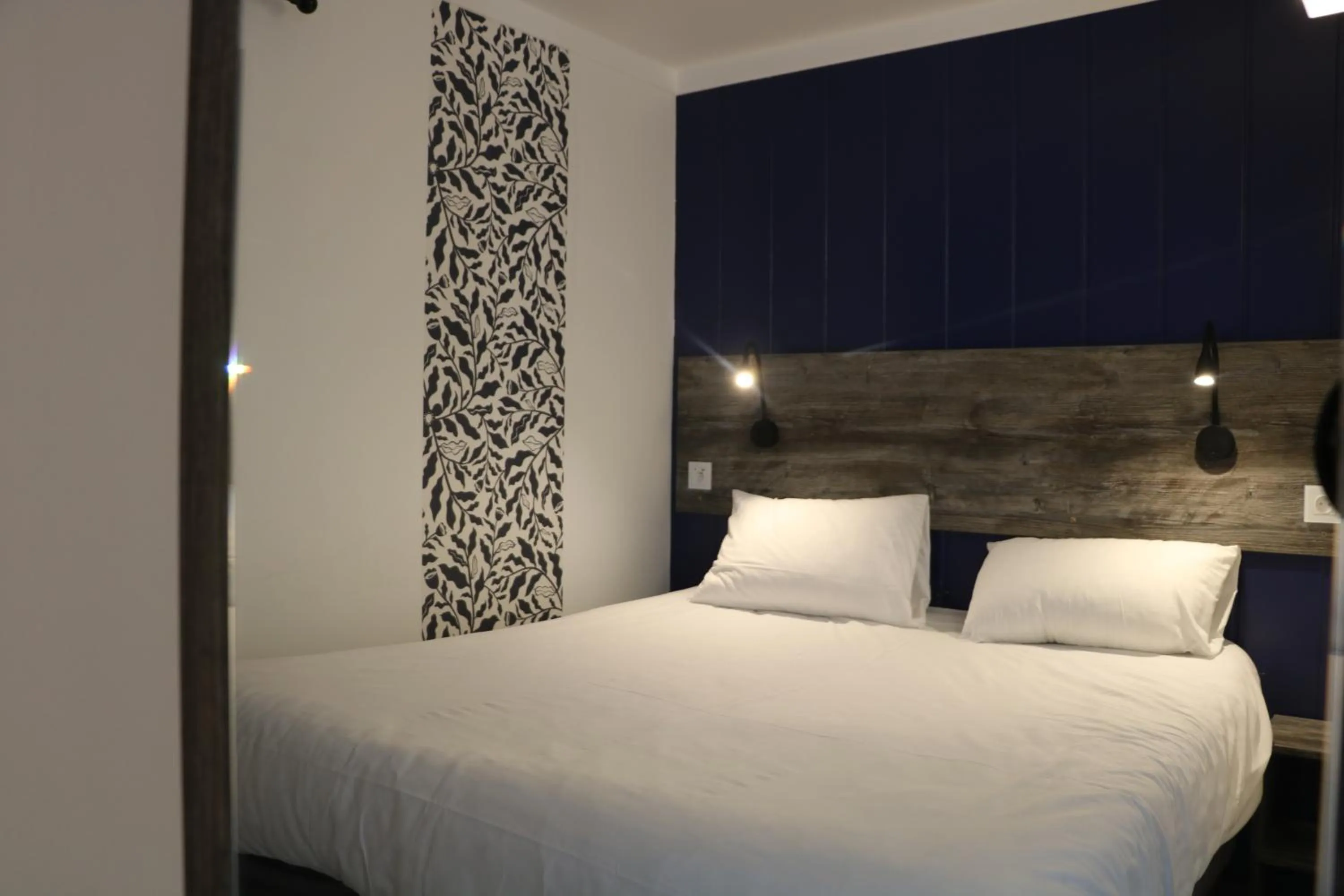 Bedroom, Bed in Fasthotel Albertville