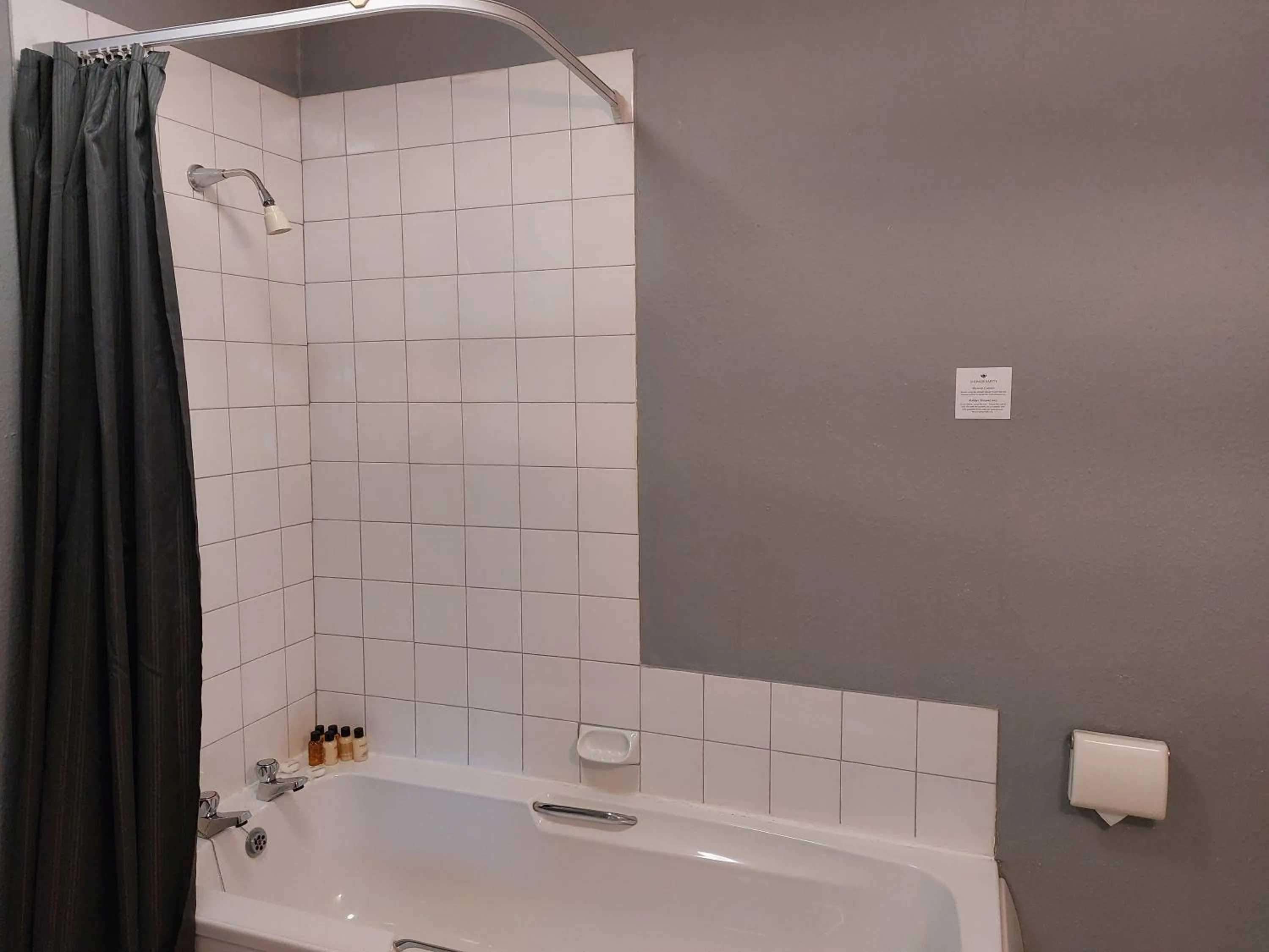 Bathroom in Lion Hotel Dulverton