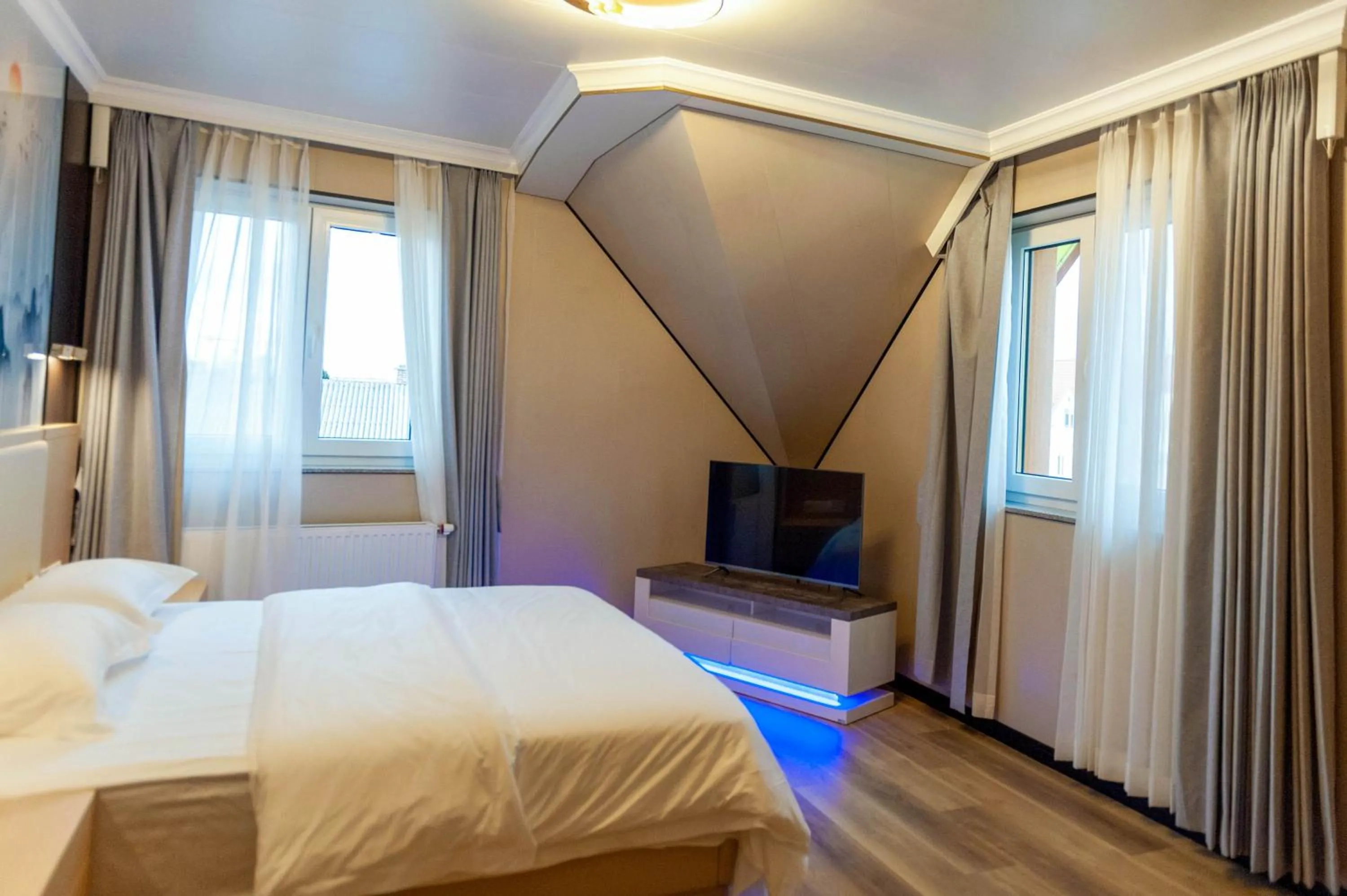 Bed in Mr.Liao Hotel