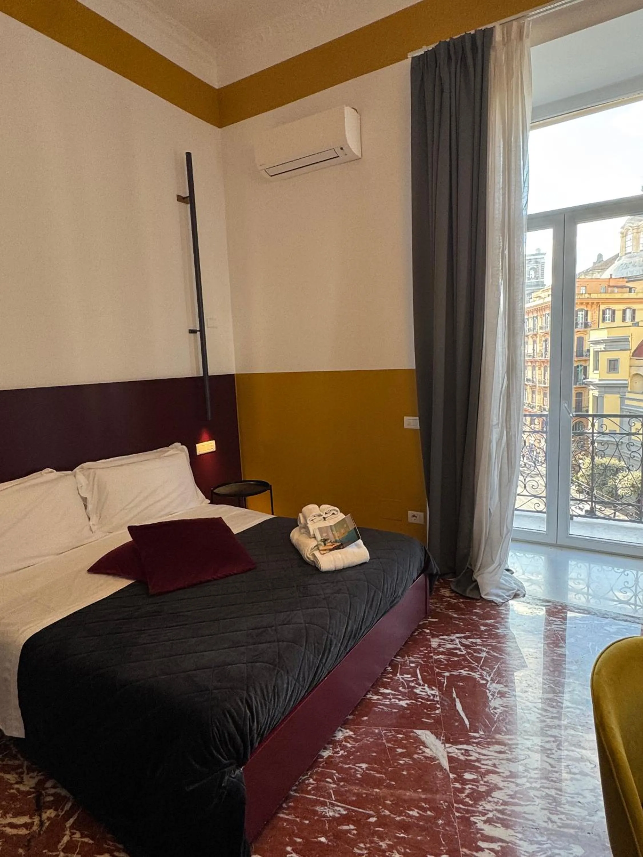 Bed in Rettifilo 311