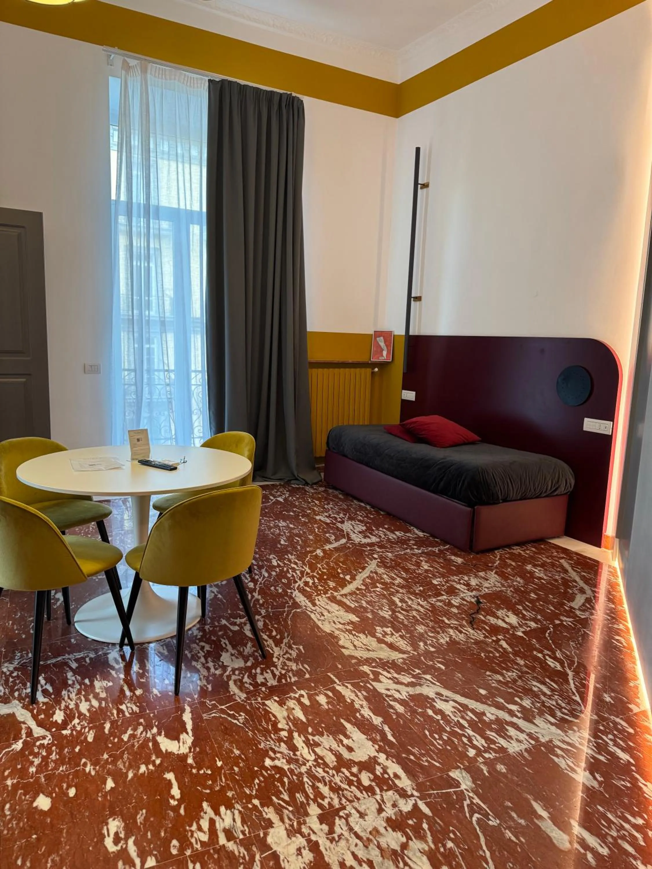 Living room in Rettifilo 311