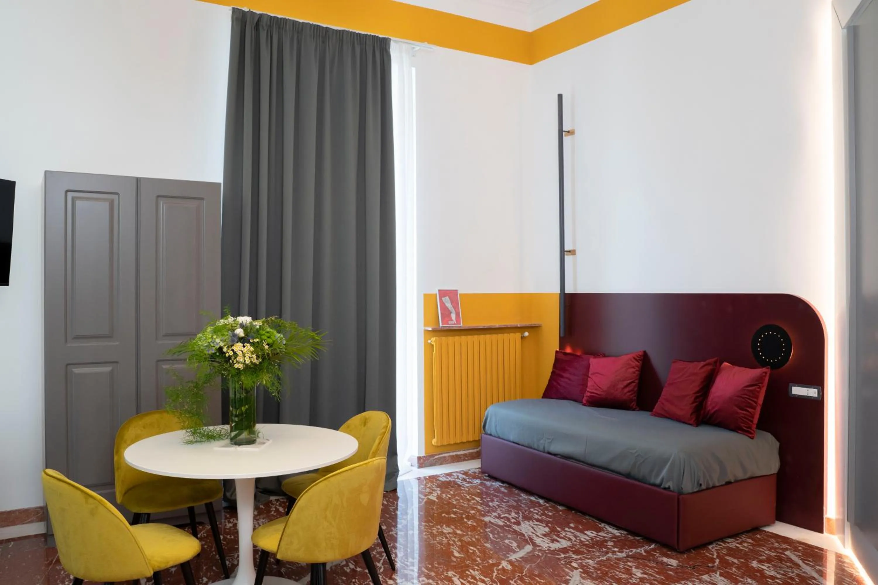 Living room in Rettifilo 311