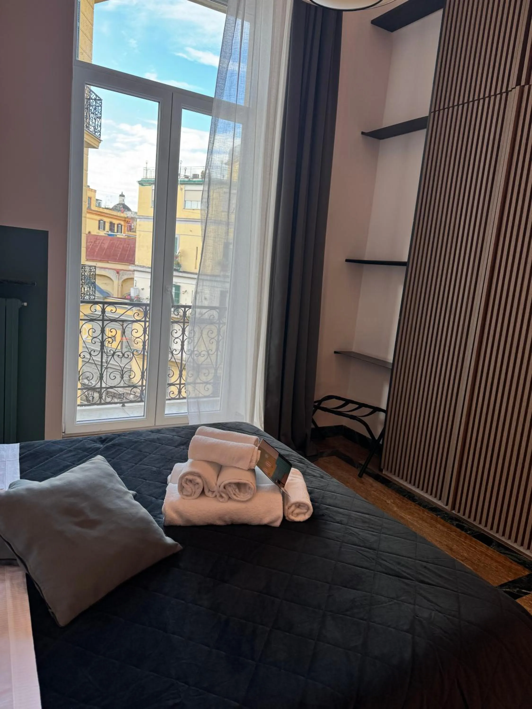 Bed in Rettifilo 311